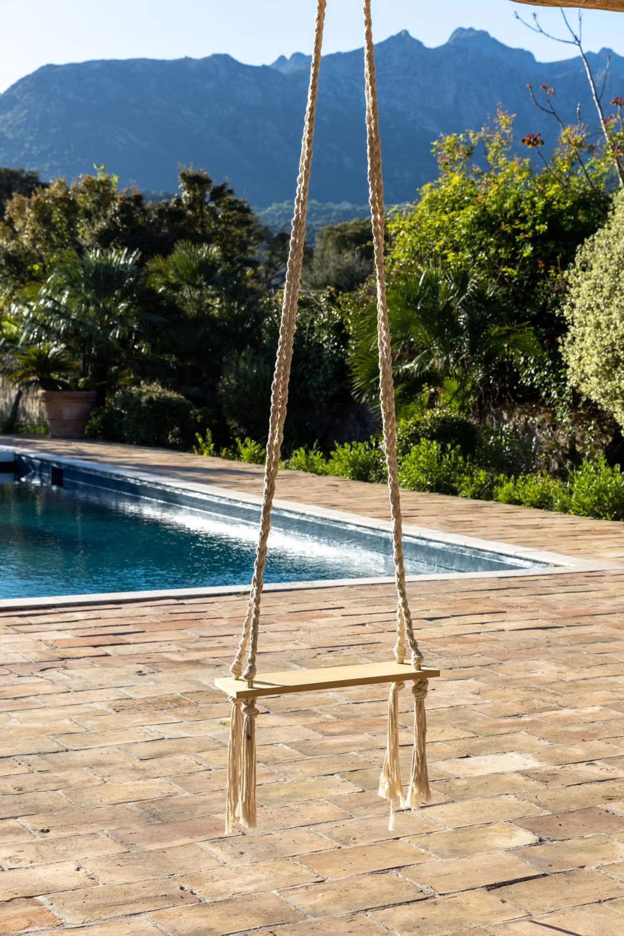 Day in Domaine du Reginu