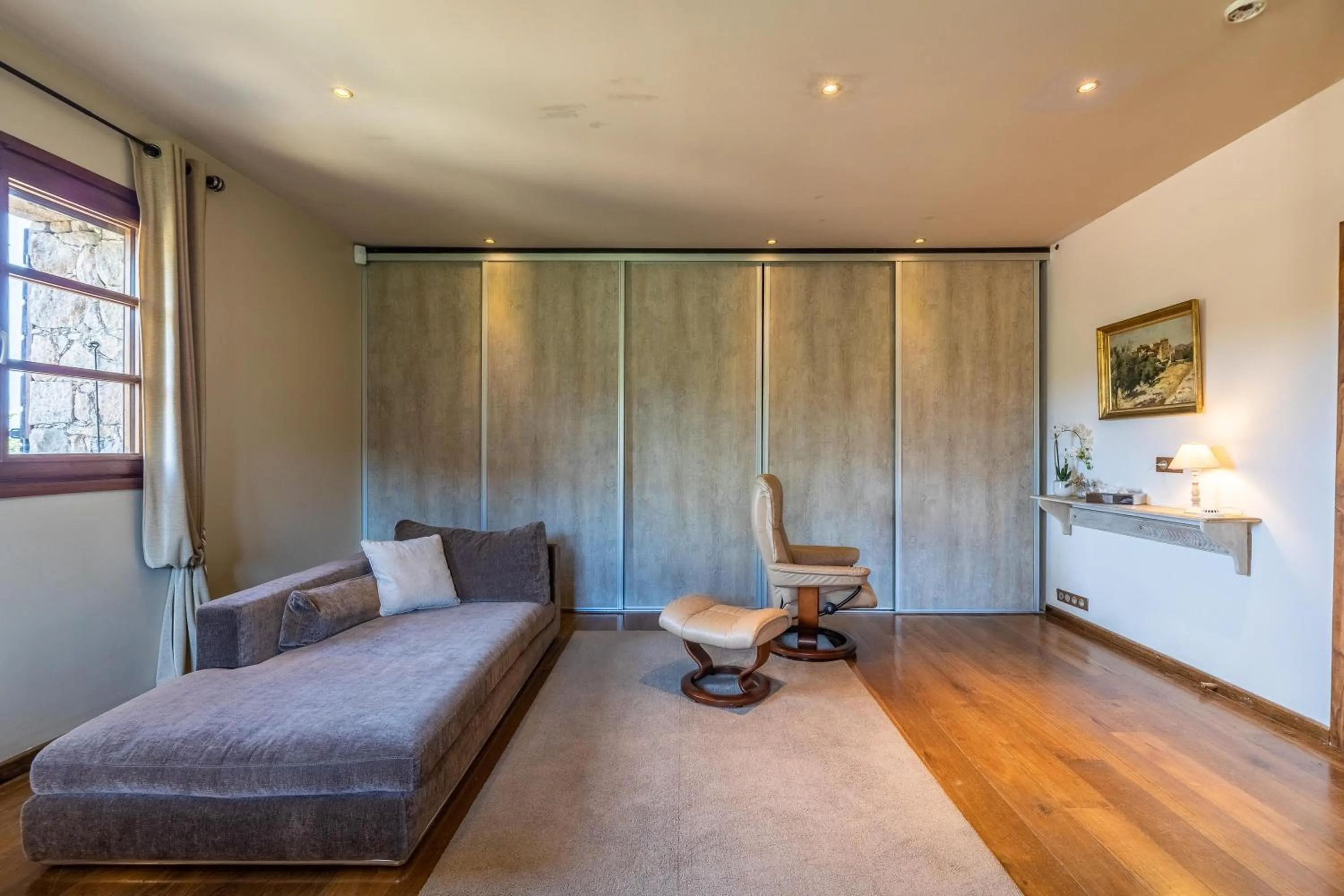 Living room, Bed in Domaine du Reginu