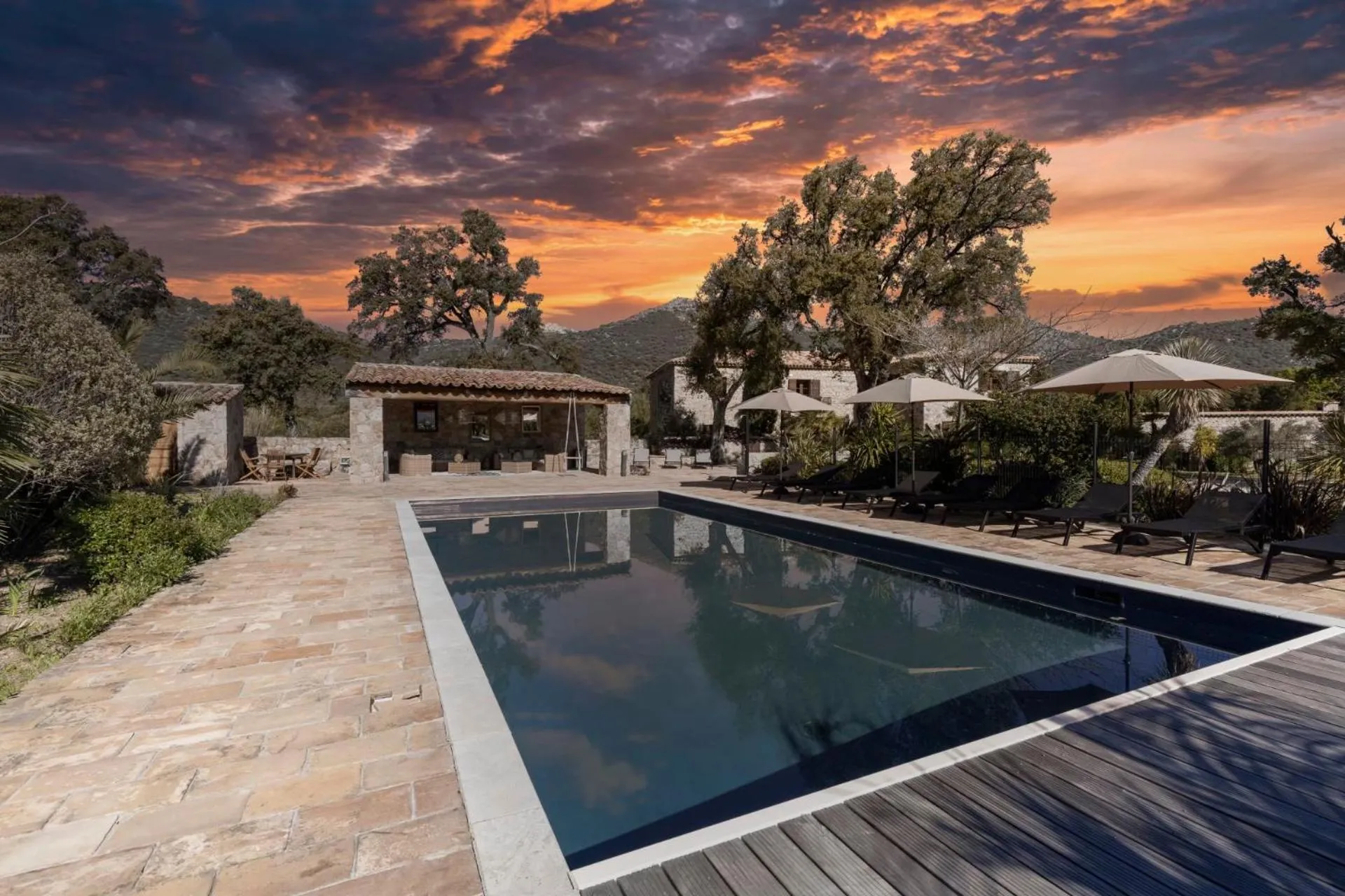 Mountain view in Domaine du Reginu