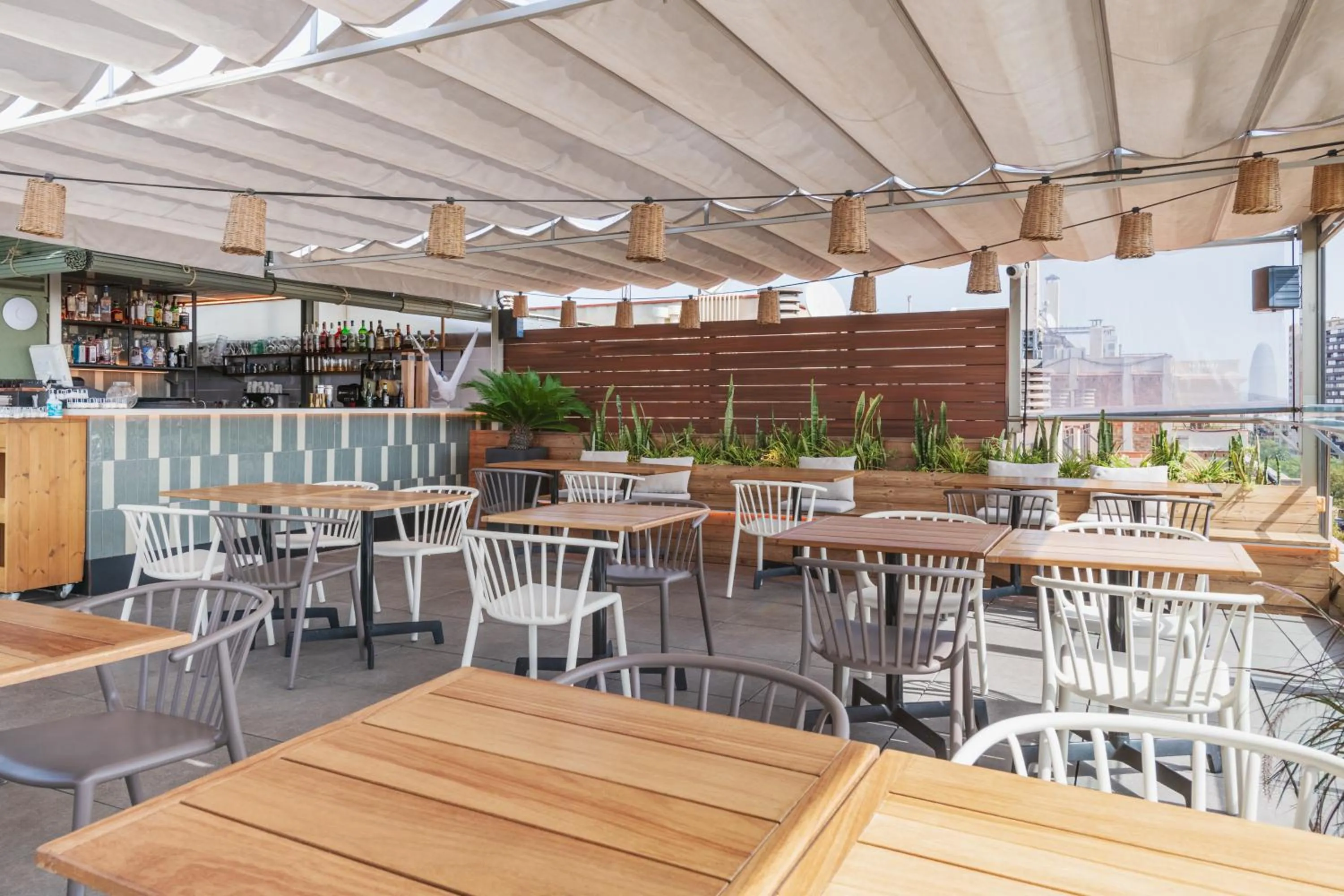 Restaurant/places to eat in Gran Hotel Havana 4Sup by Escampa Hotels