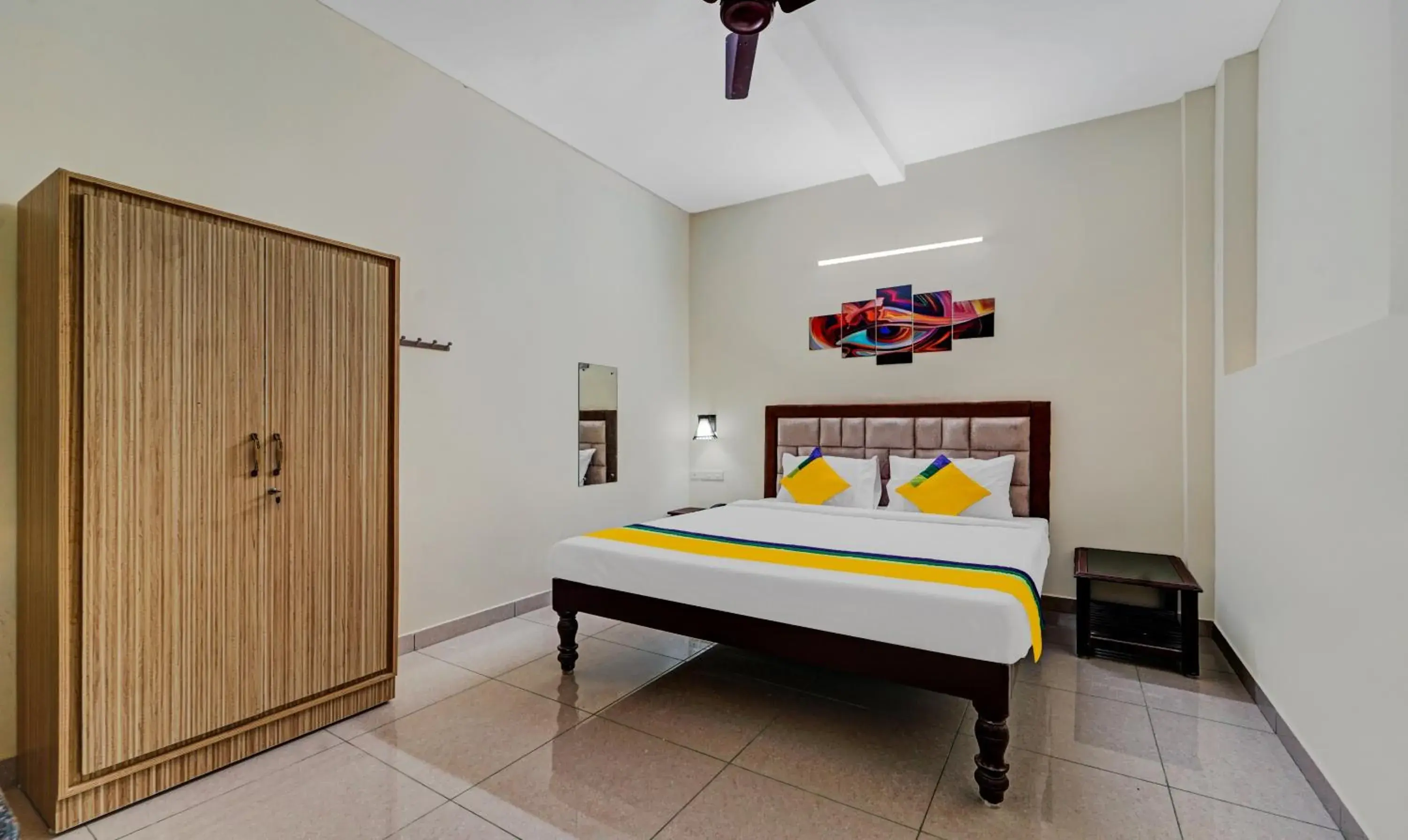 Standard Room - single occupancy in Itsy Hotels Green Villaa, 2 Km From Pondicherry Railway Station Standard Room - single occupancy in Itsy Hotels Green Villaa, 2 Km From Pondicherry Railway Station