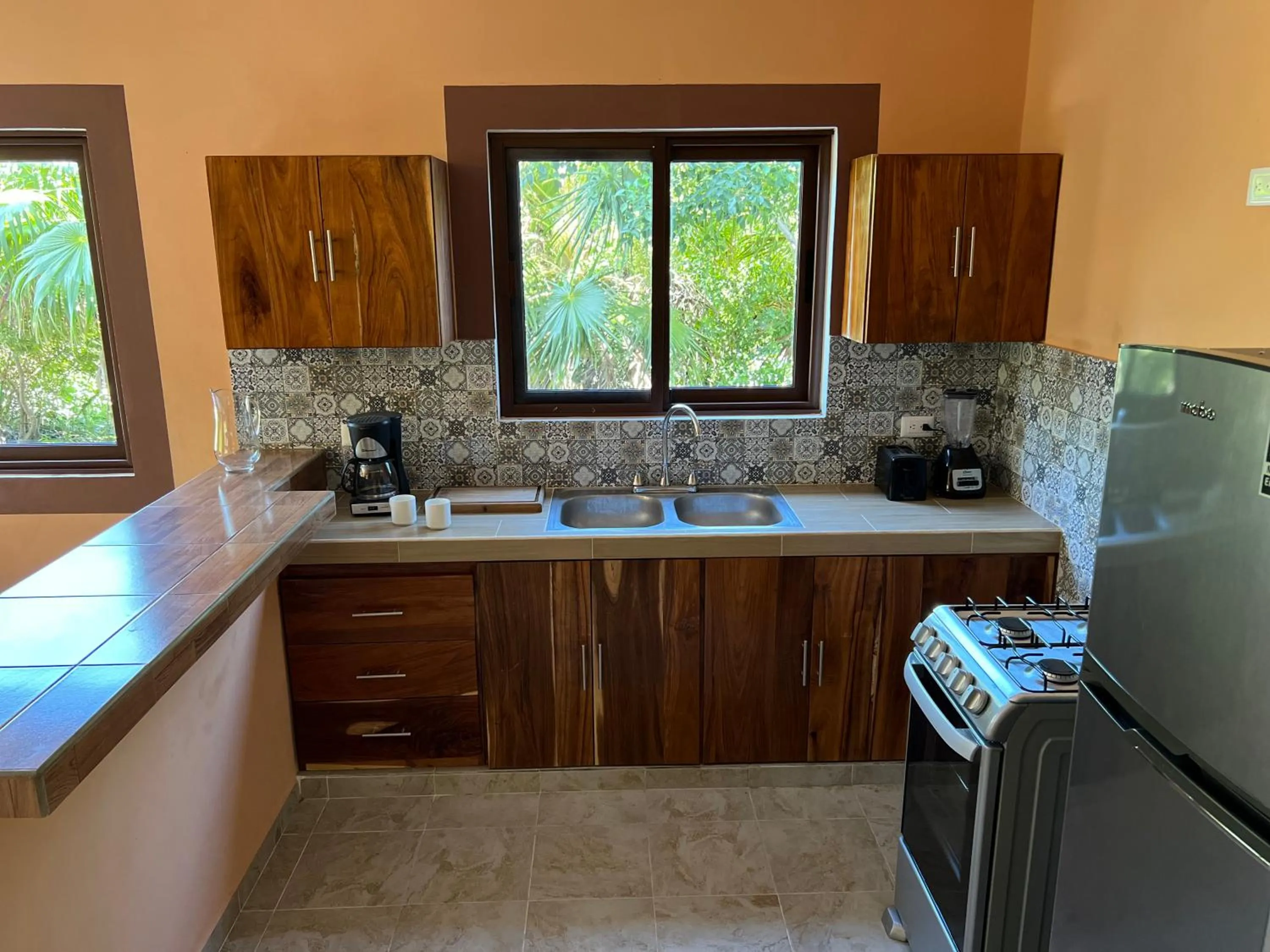Kitchen or kitchenette in Bliss Apartments Holbox