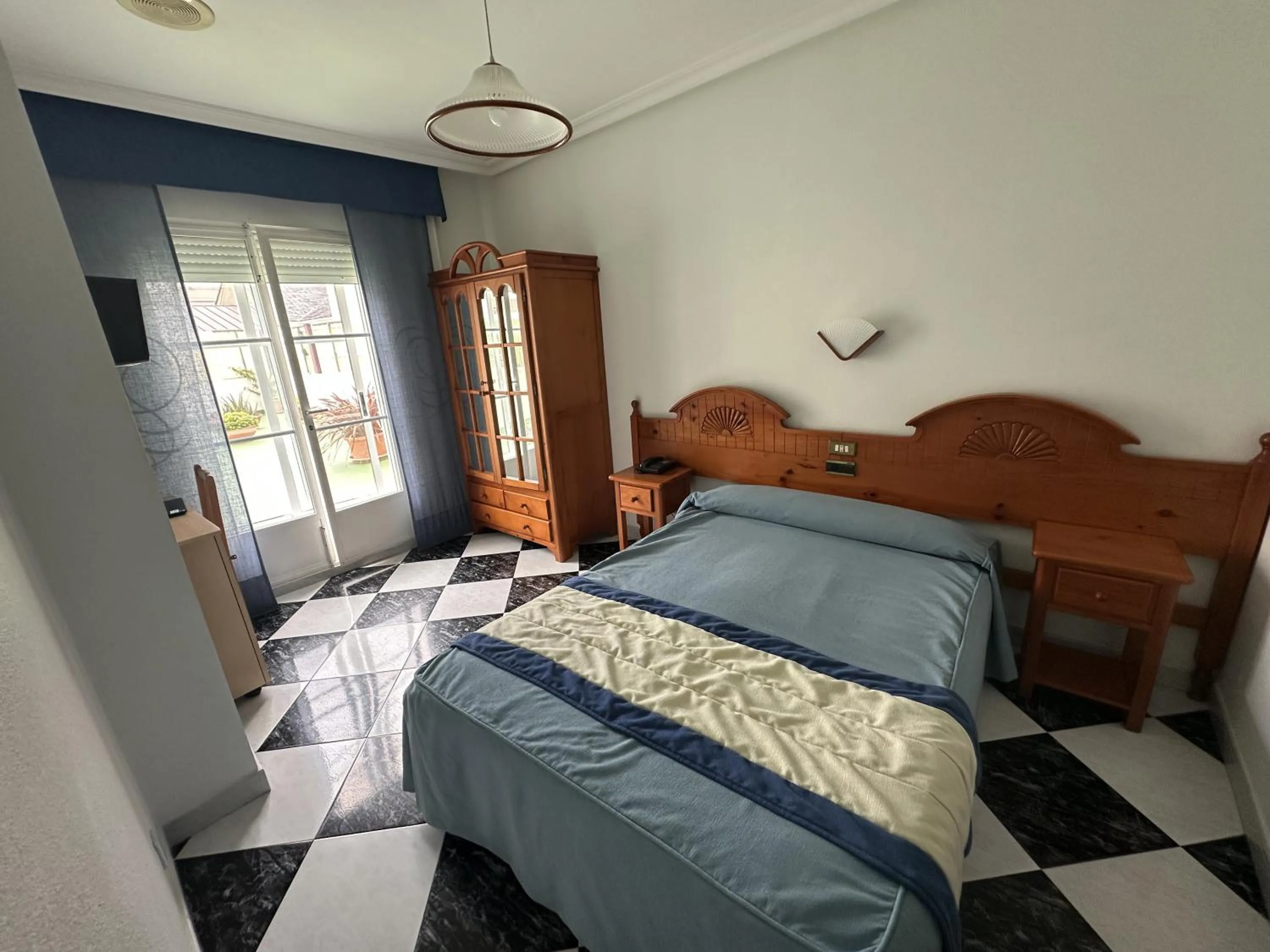 Double Room - single occupancy in Hotel Mediante