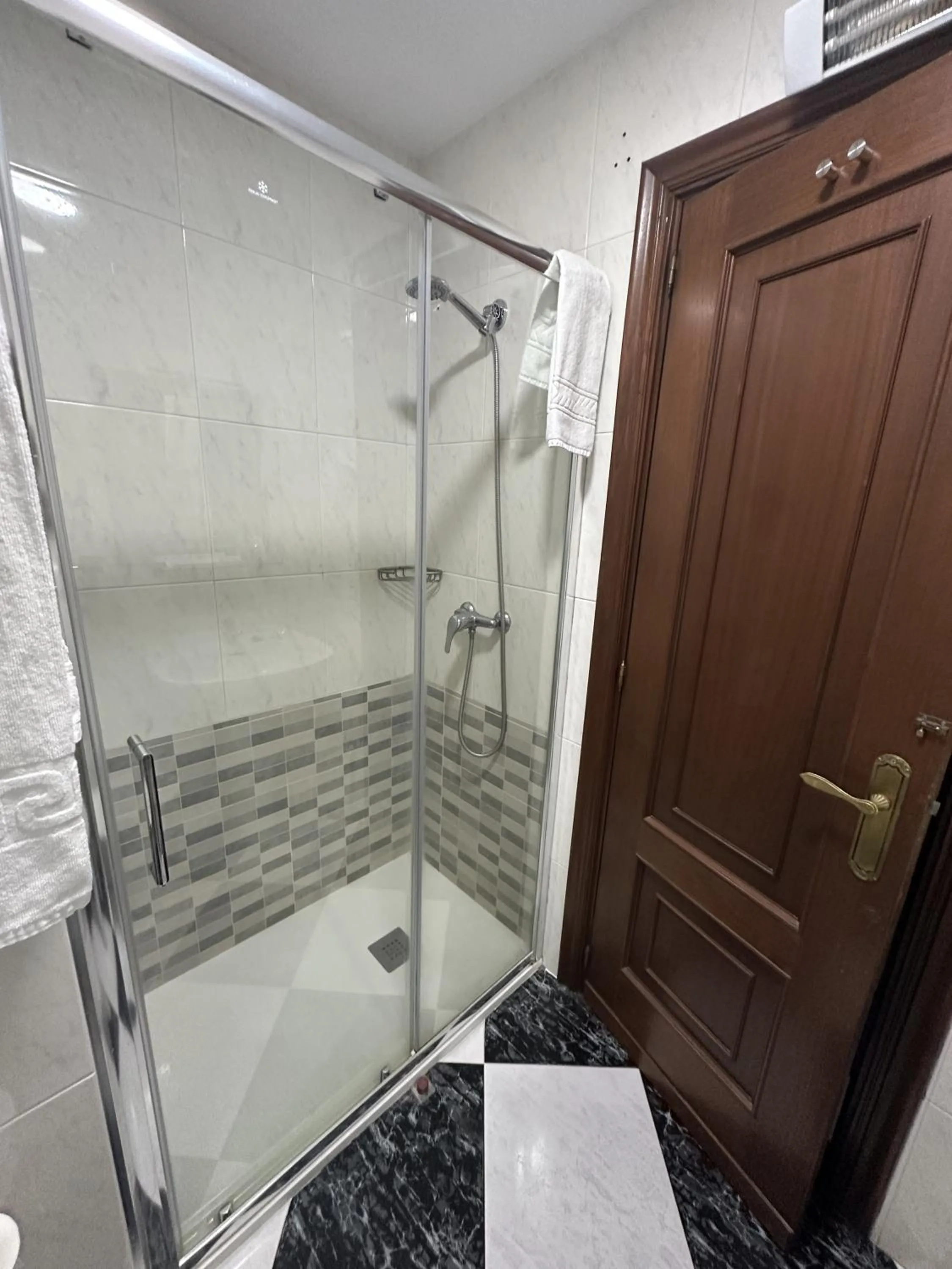 Hotel Mediante