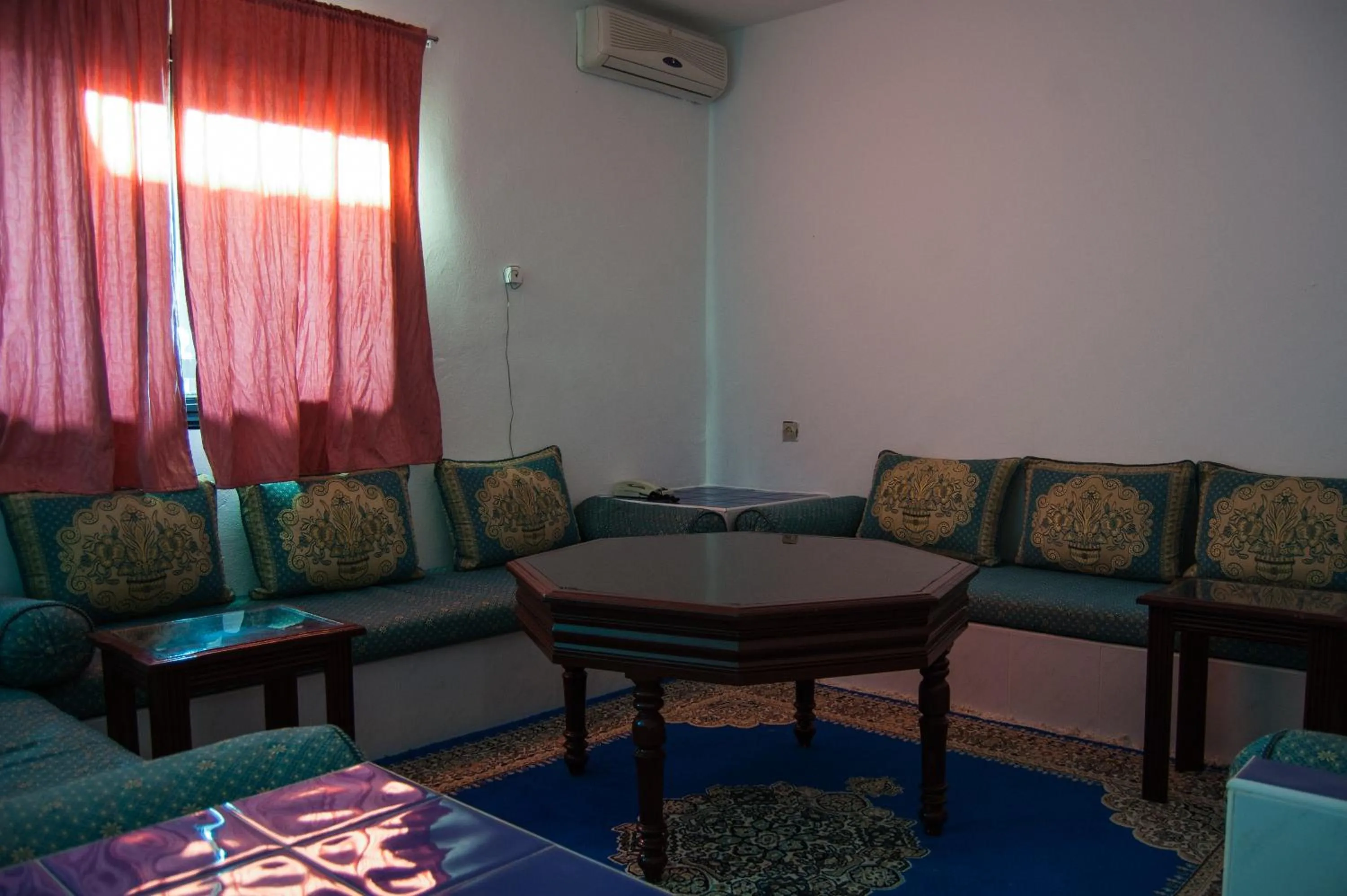 Seating area in Hôtel Briech & Spa