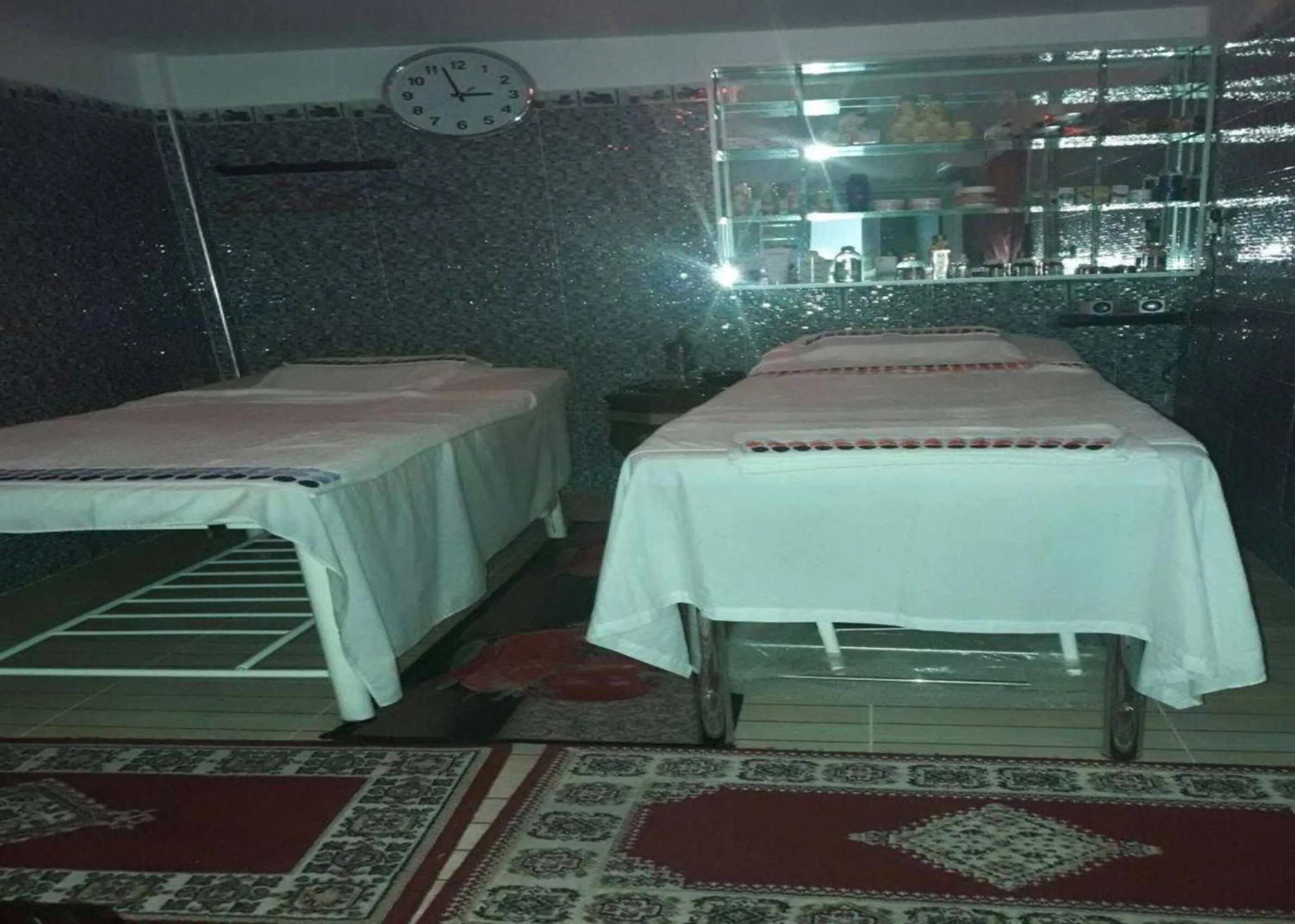 Sauna, Bed in Hôtel Briech & Spa