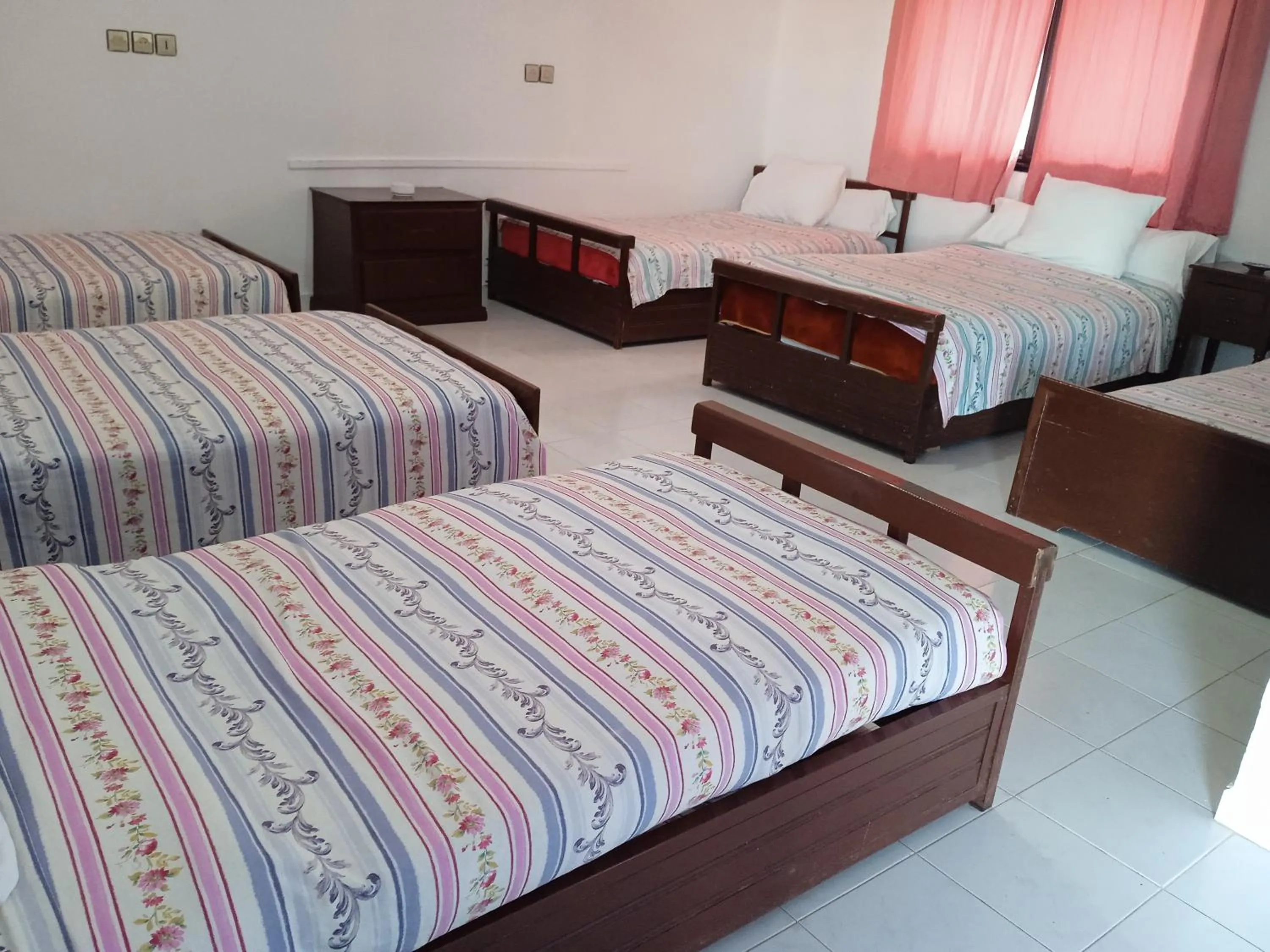 Bed in Hôtel Briech & Spa