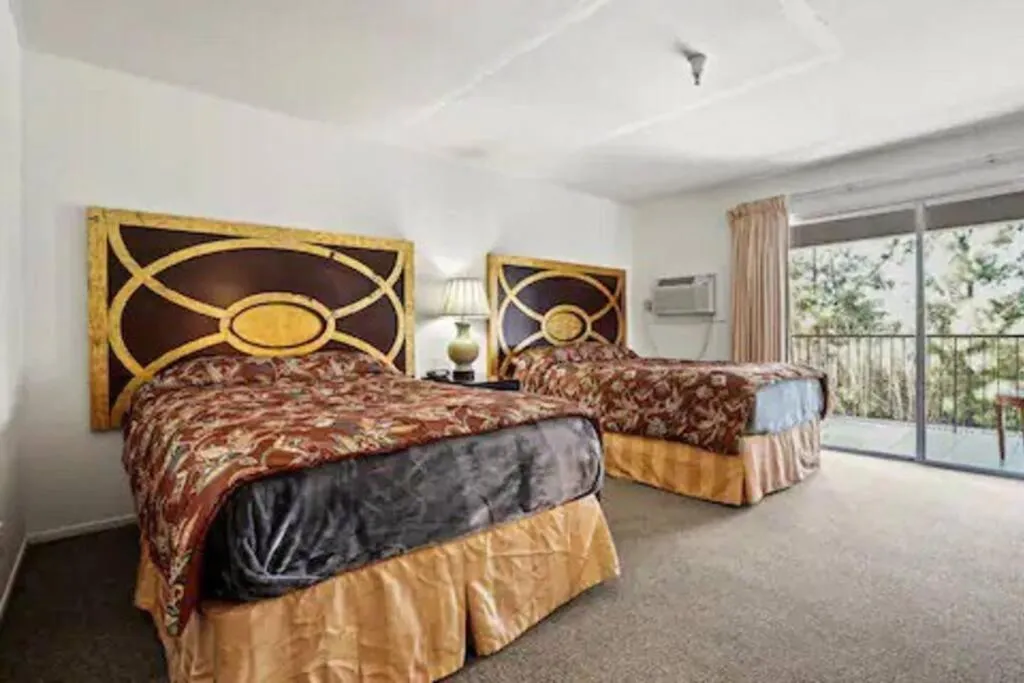 Bed in Mission Peak Lodge