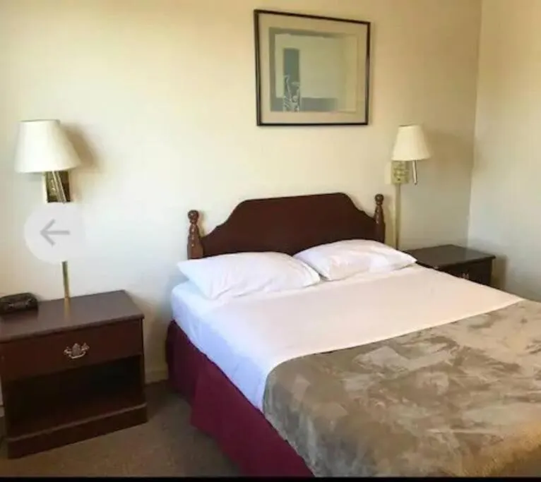 Bed in Mission Peak Lodge