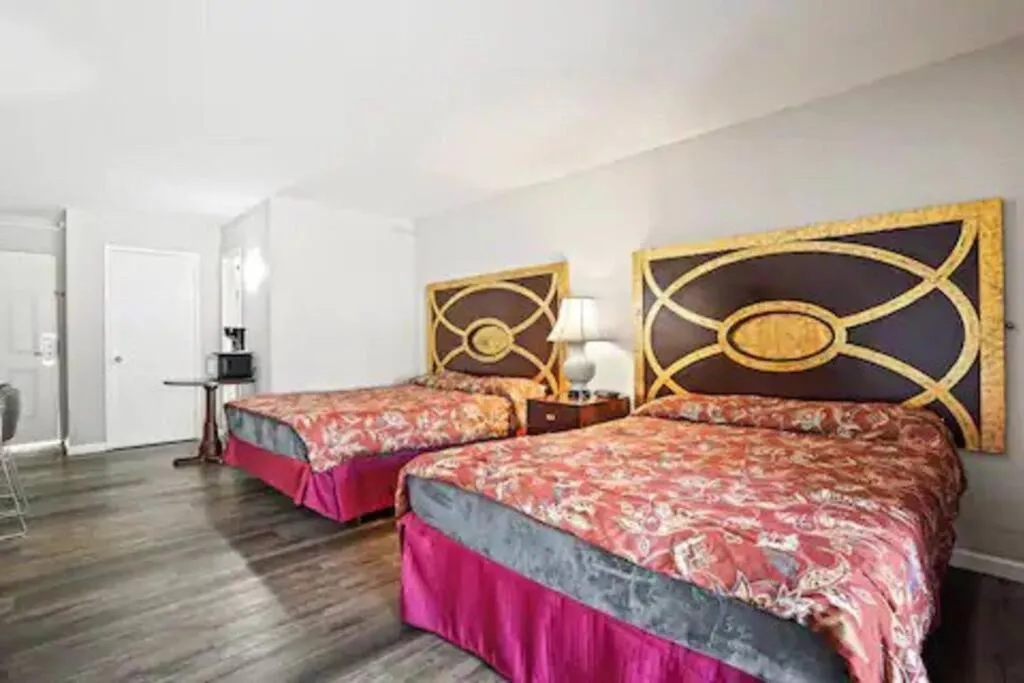 Bed in Mission Peak Lodge