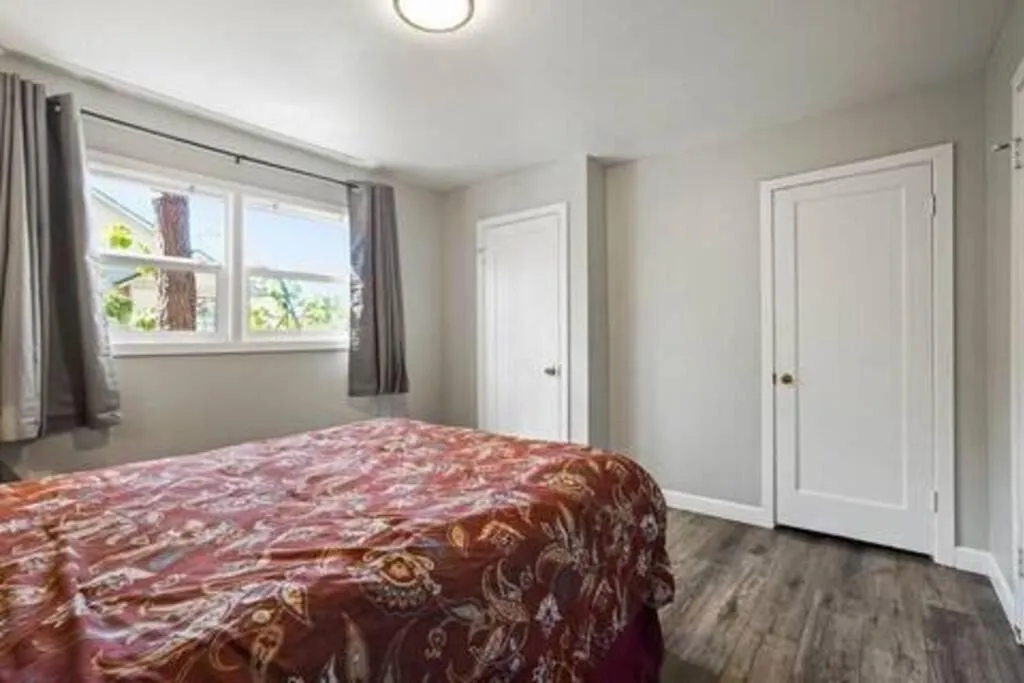 Bed in Mission Peak Lodge