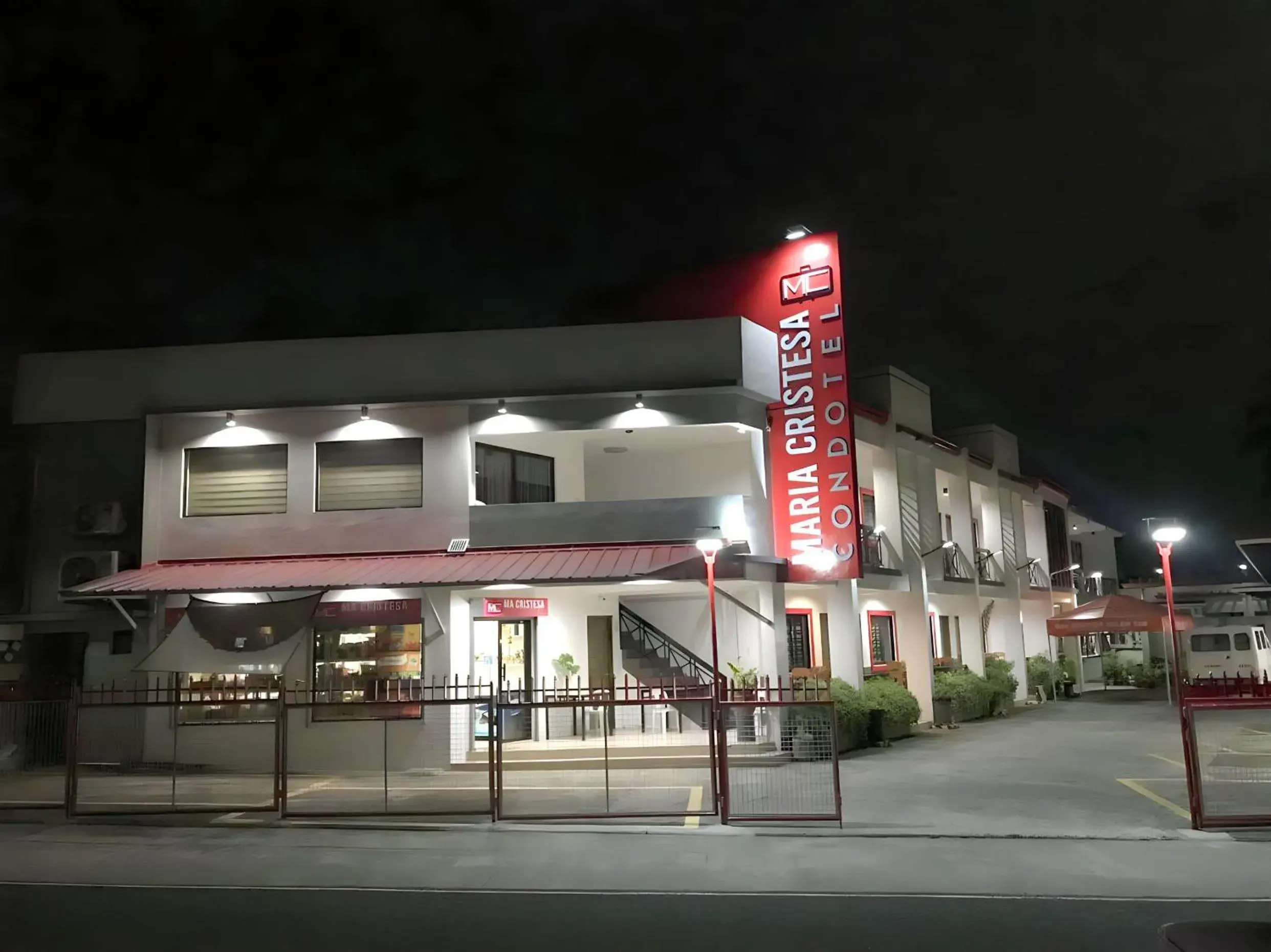 Property building in Maria Cristesa Condotel Property building in Maria Cristesa Condotel