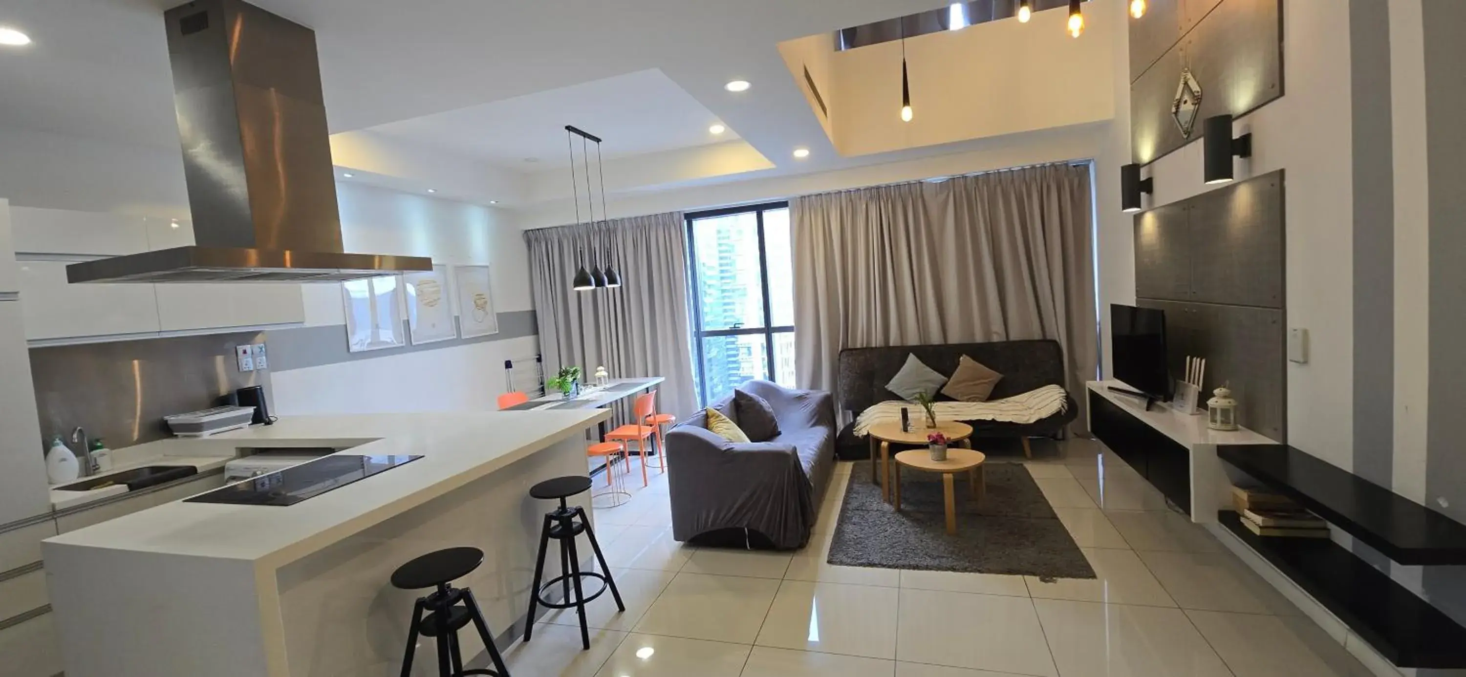Two-Bedroom Deluxe Apartment with Garden View in M-City Ampang Two-Bedroom Deluxe Apartment with Garden View in M-City Ampang