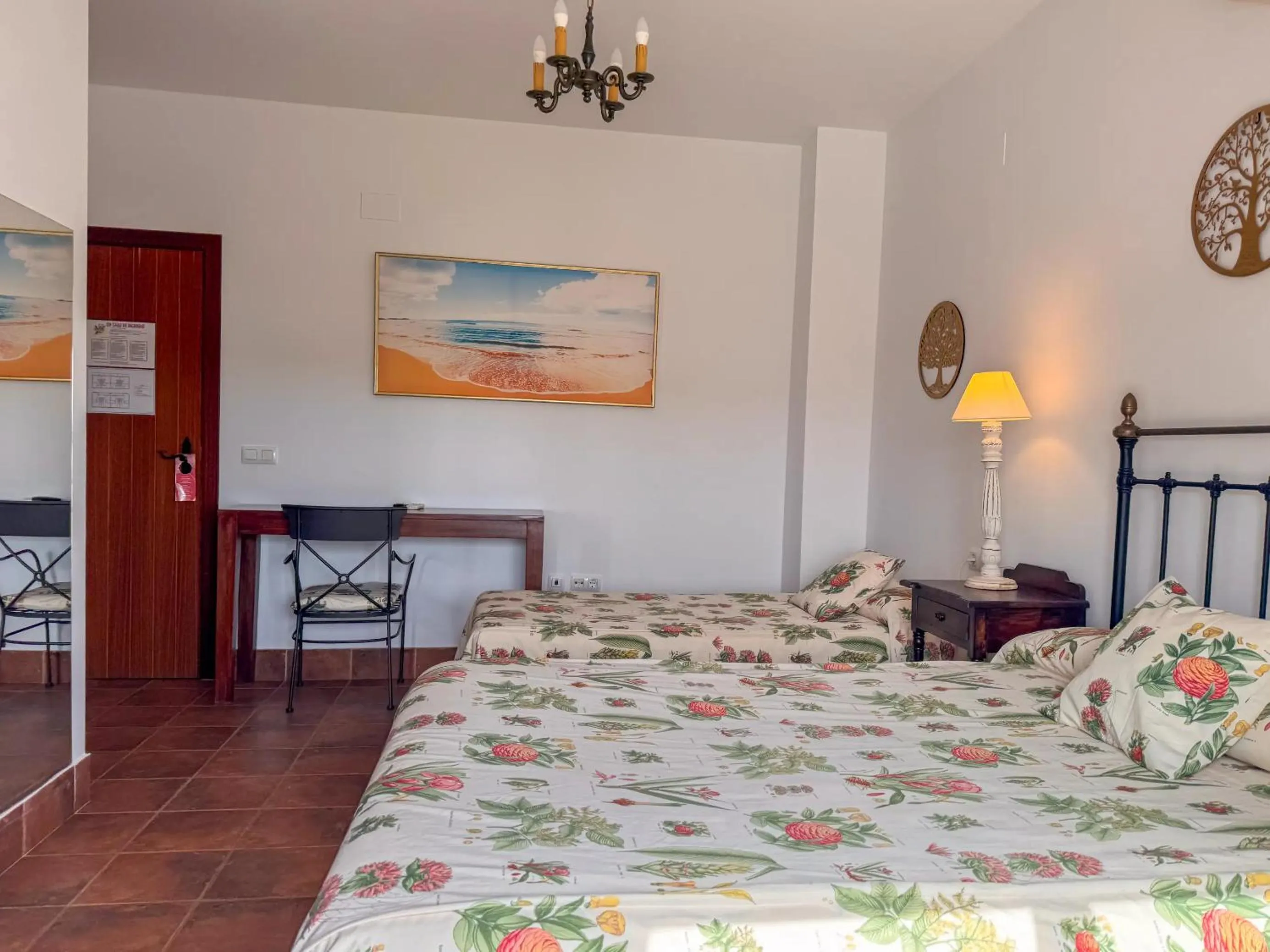 Photo of the whole room, Bed in Hotel Valsequillo