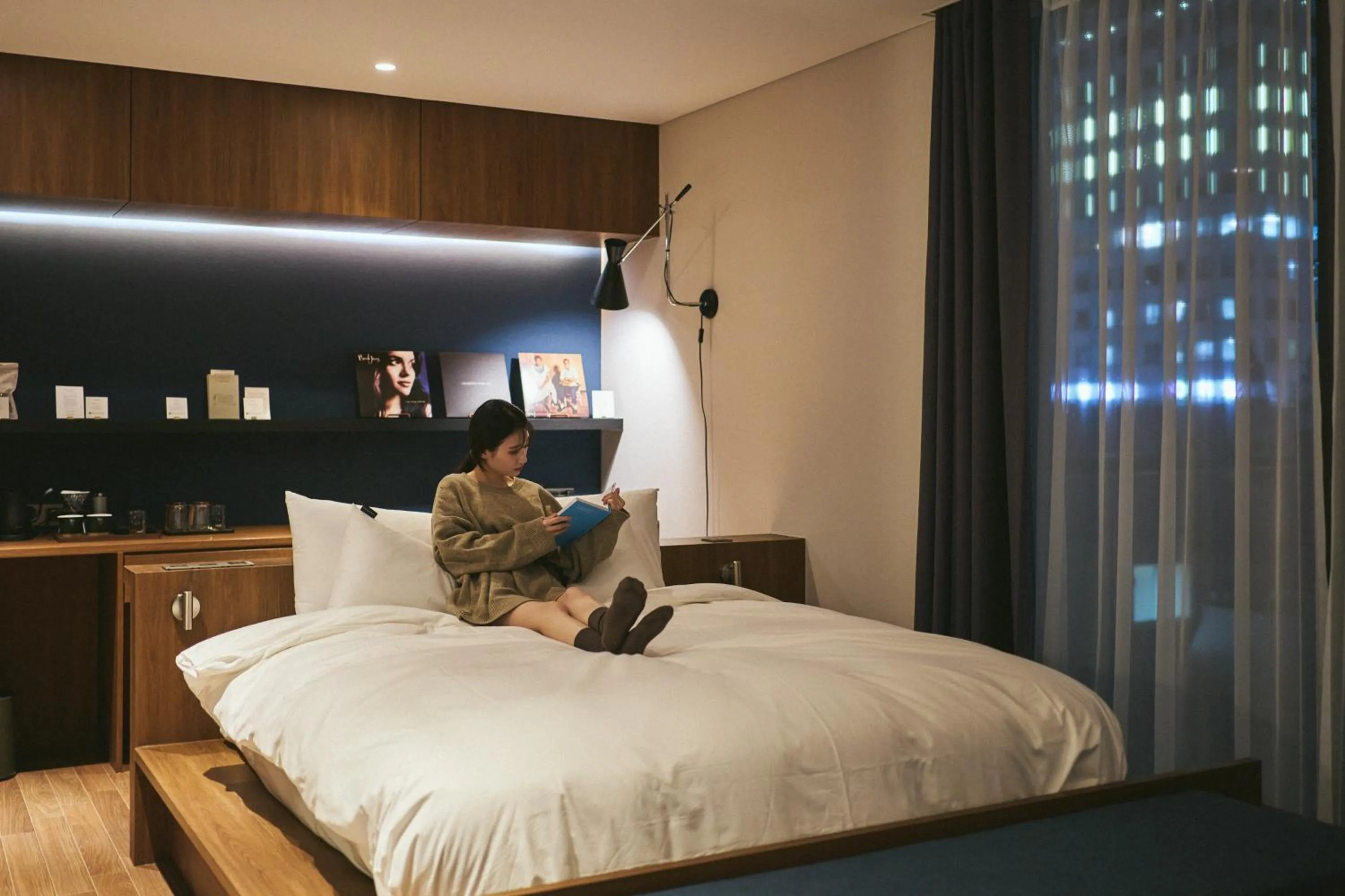 Photo of the whole room, Bed in Good Ol' Days Hotel