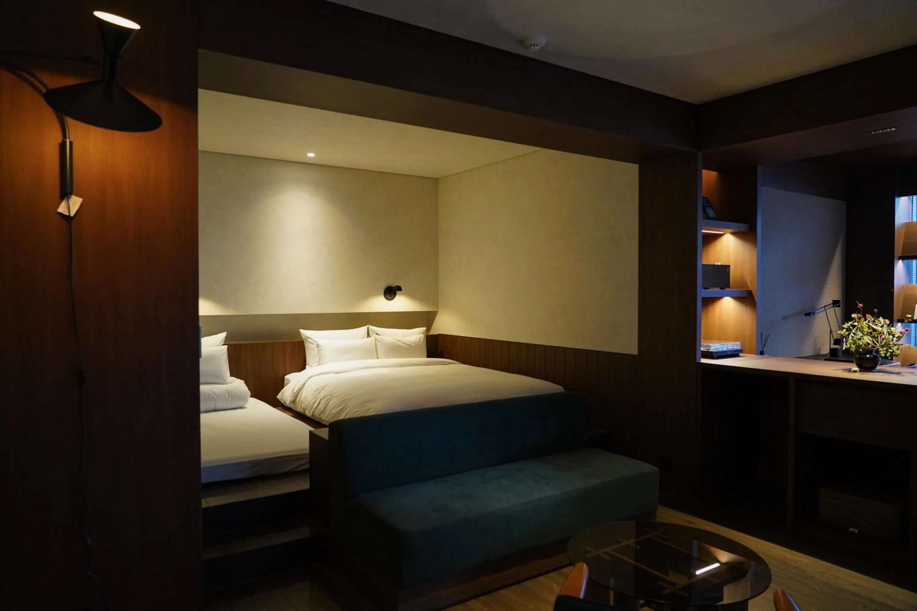 Photo of the whole room, Bed in Good Ol' Days Hotel