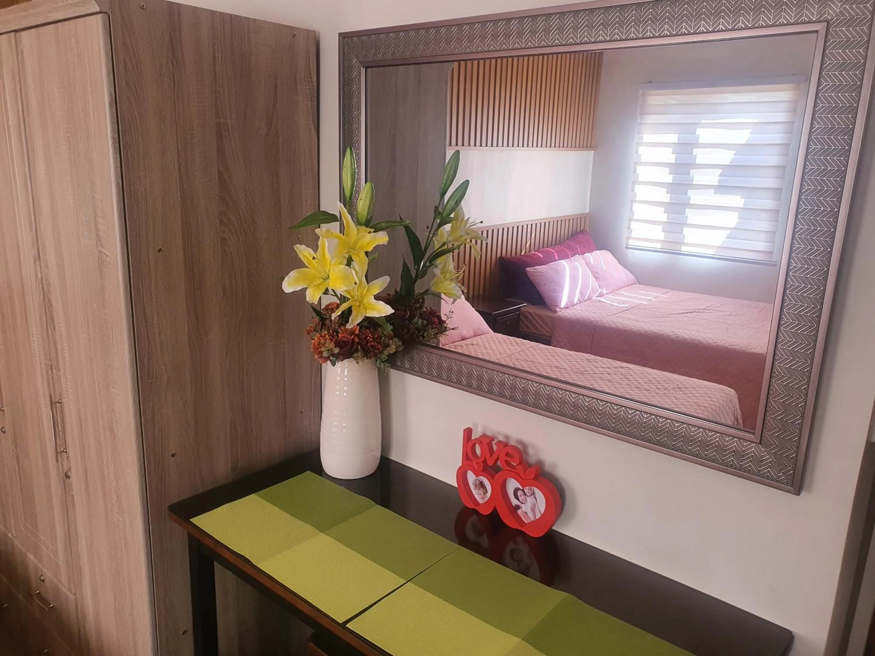 Bed in Staycation ni Inday