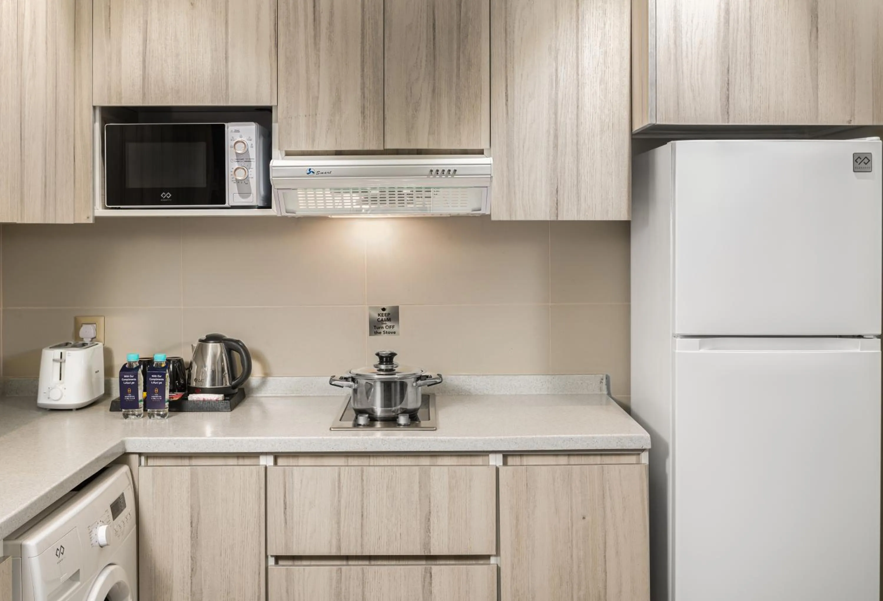 Kitchen or kitchenette in The Address Residence