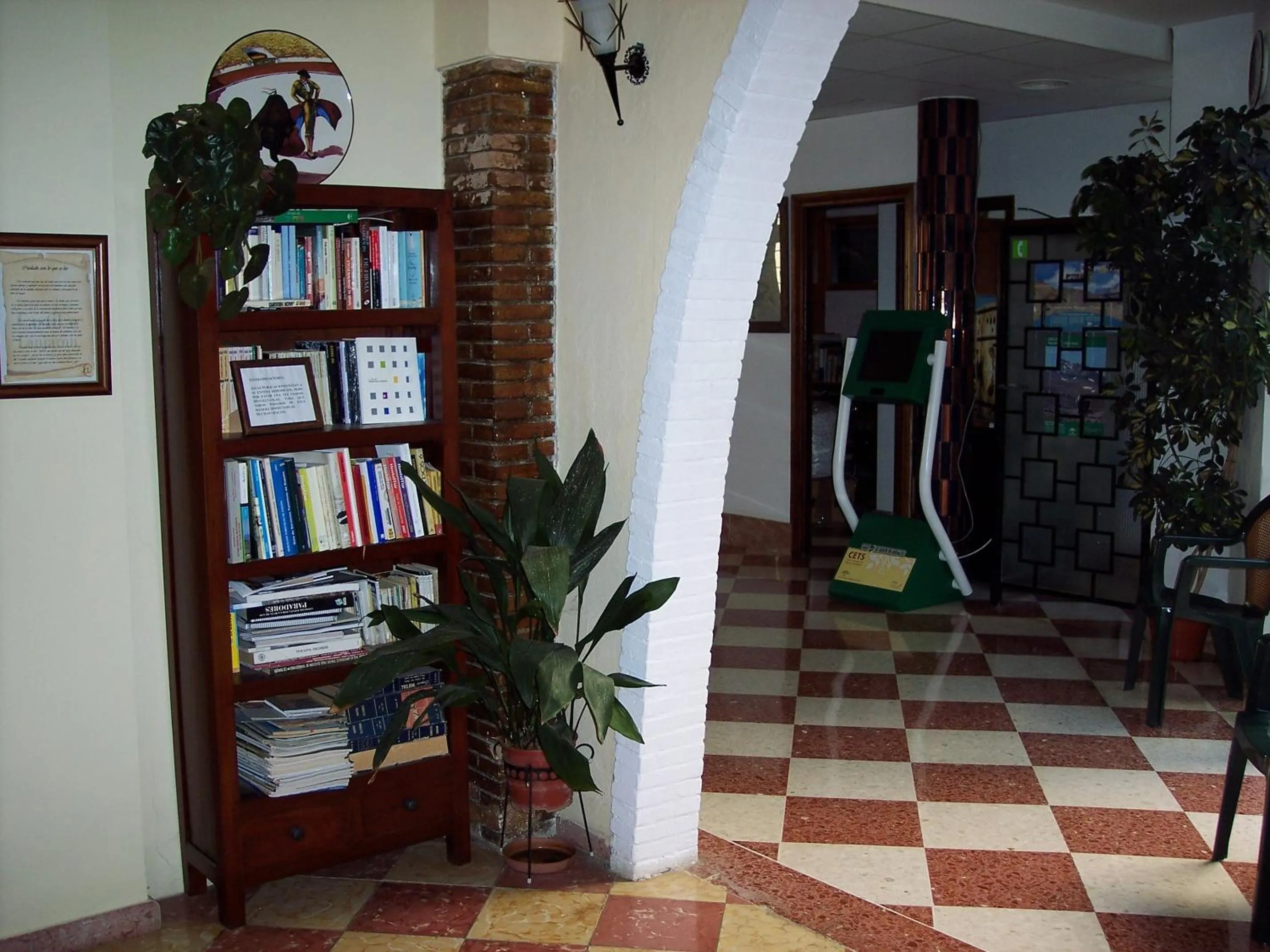 Library in Castillo Lanjaron