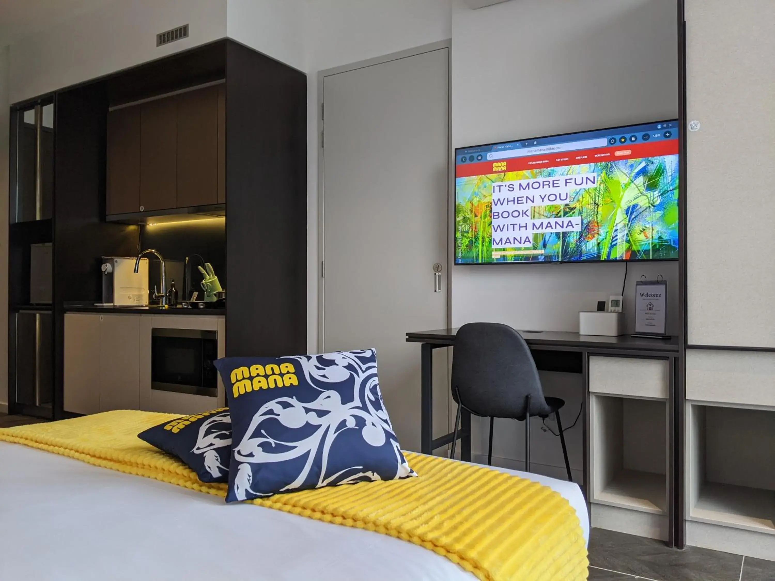 Studio with Spa Bath in Scarletz Mana-Mana Suites KLCC Studio with Spa Bath in Scarletz Mana-Mana Suites KLCC