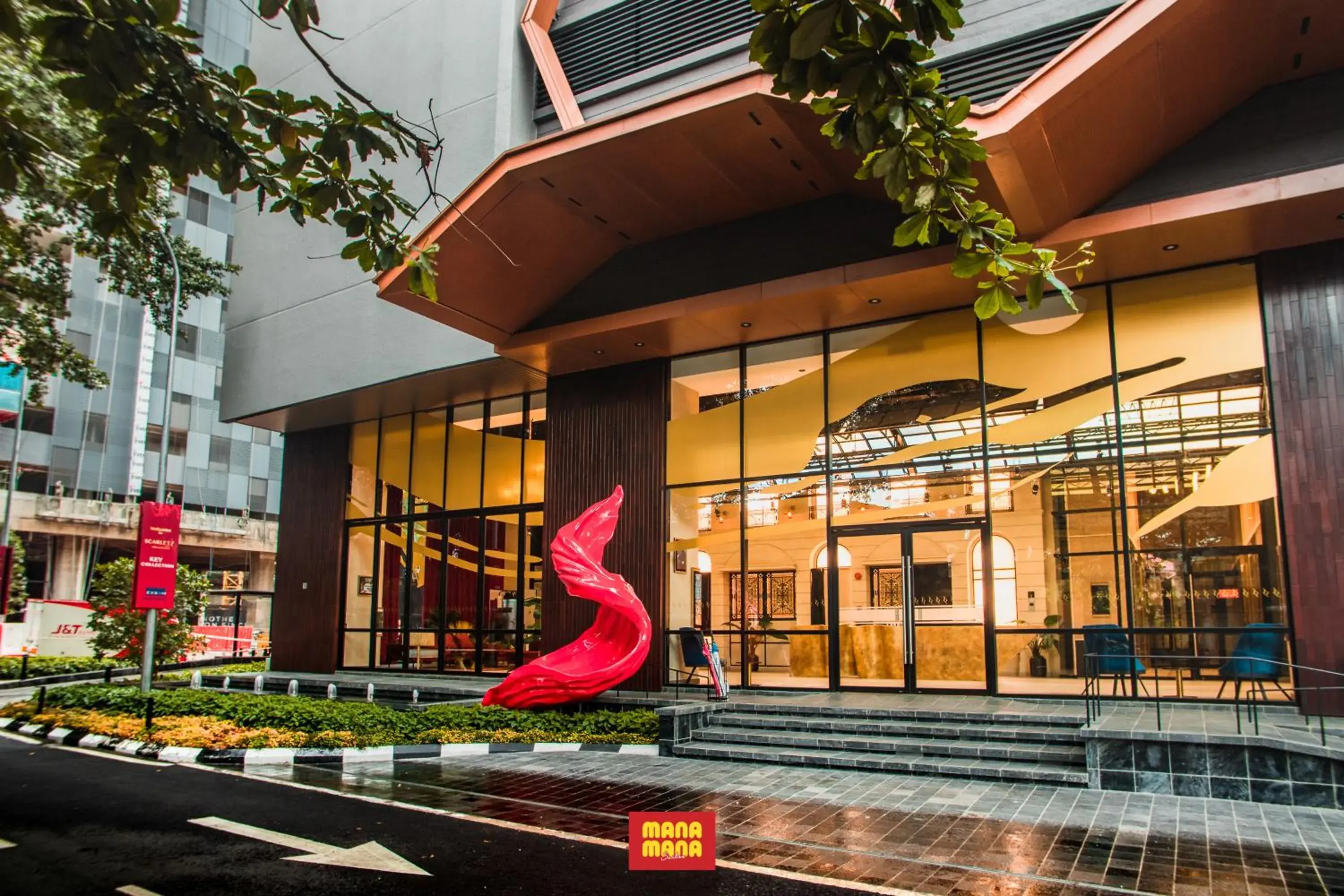 Property building in Scarletz Mana-Mana Suites KLCC Property building in Scarletz Mana-Mana Suites KLCC