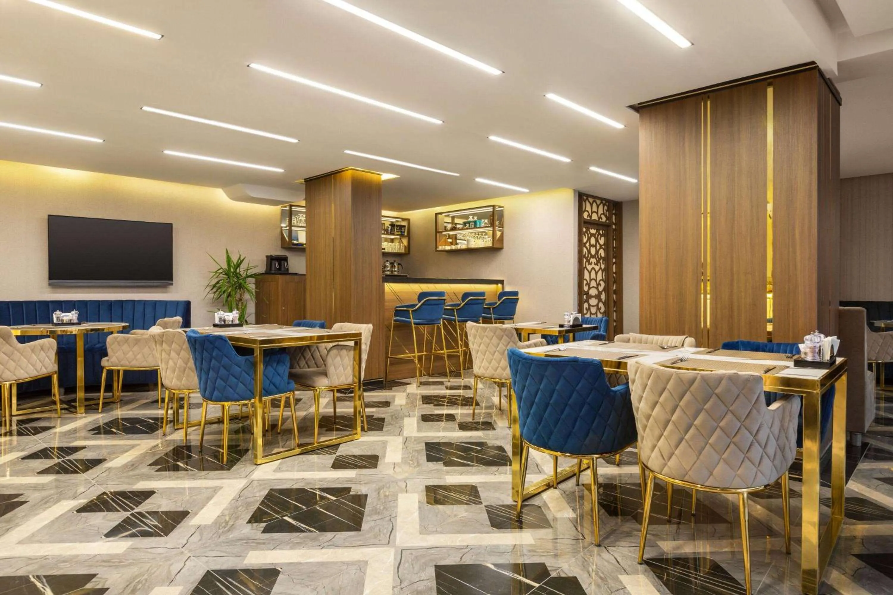 Restaurant/places to eat in Trademark Collection by Wyndham Operla Istanbul Airport Hotels