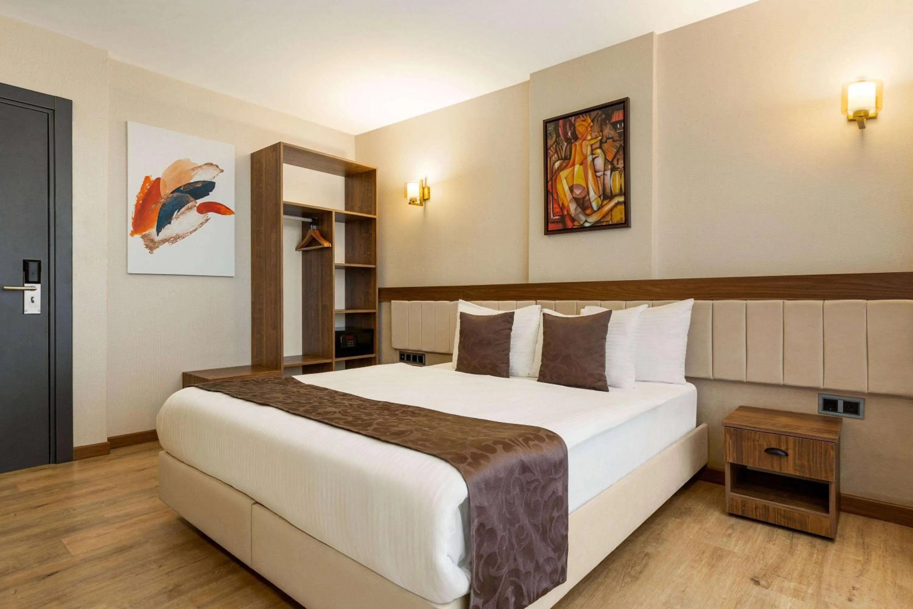Photo of the whole room, Bed in Trademark Collection by Wyndham Operla Istanbul Airport Hotels