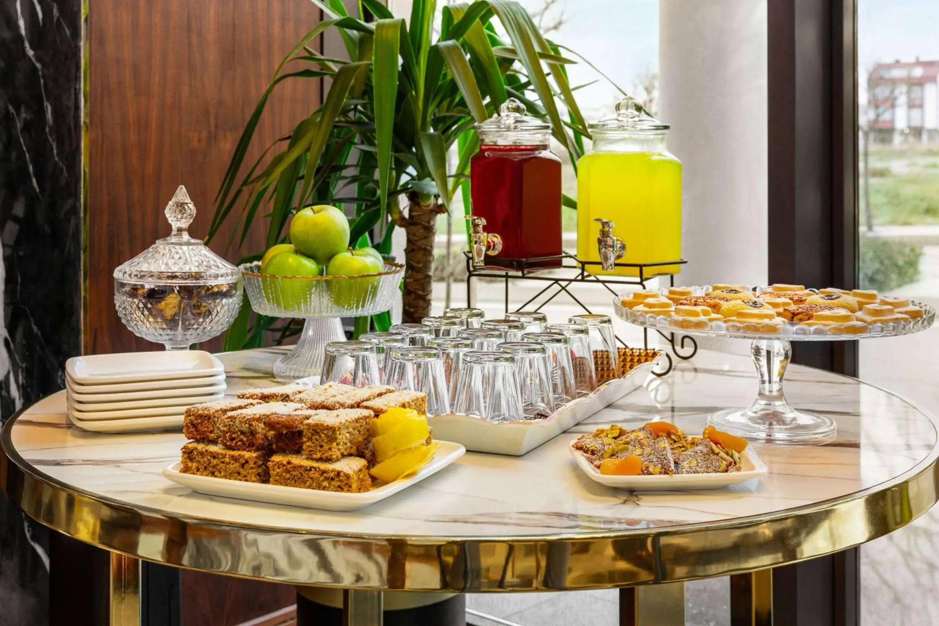 Food and drinks in Trademark Collection by Wyndham Operla Istanbul Airport Hotels Food and drinks in Trademark Collection by Wyndham Operla Istanbul Airport Hotels