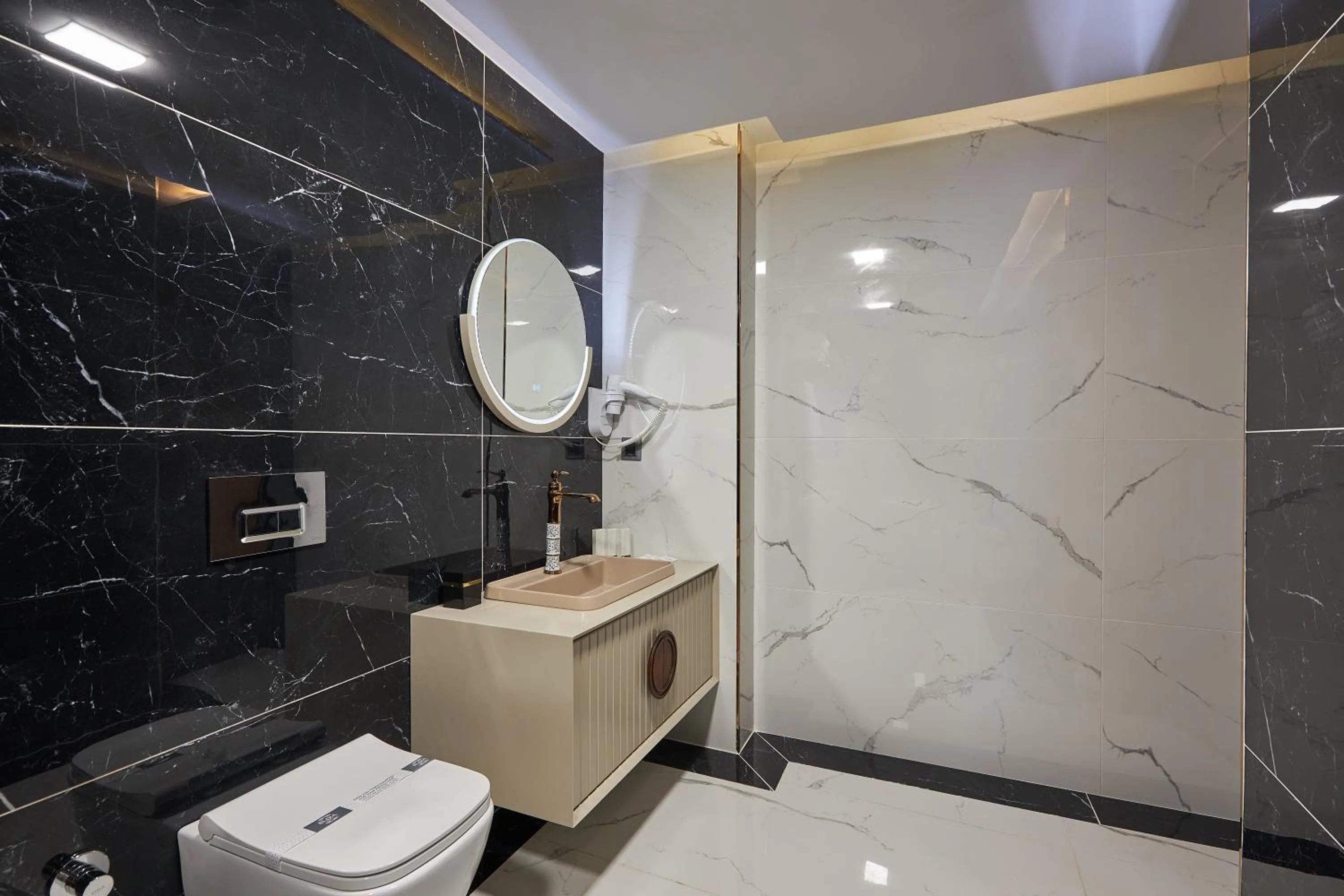 Toilet in Trademark Collection by Wyndham Operla Istanbul Airport Hotels
