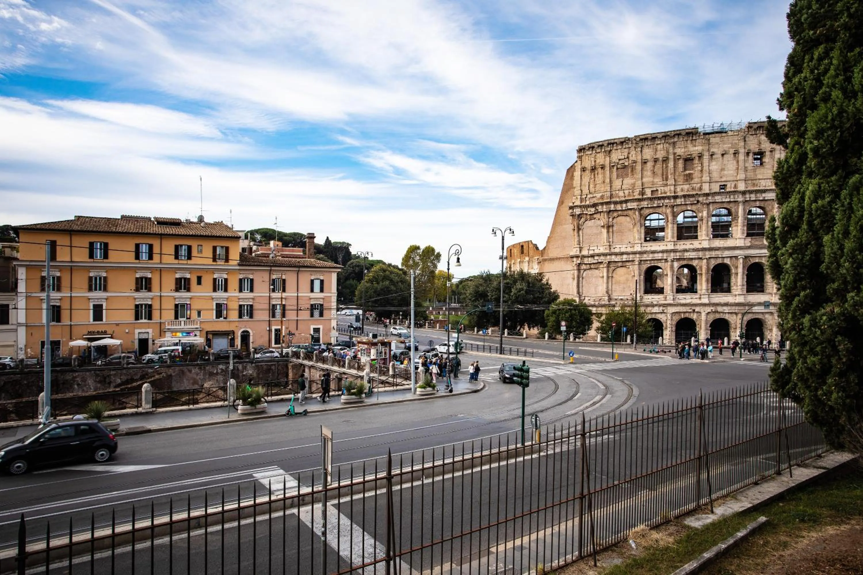 Neighbourhood in LUDUS ROOMS