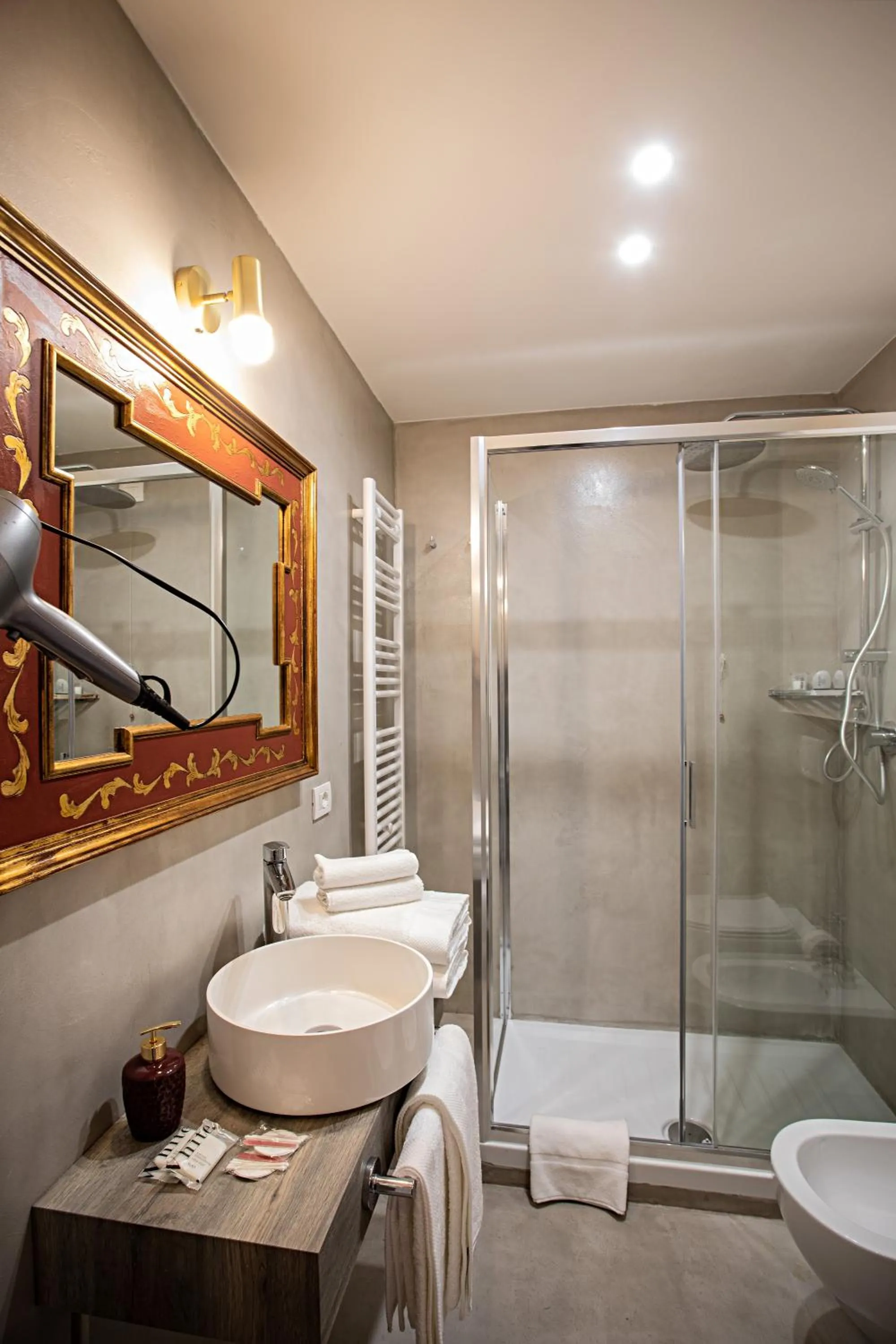 Bathroom in LUDUS ROOMS