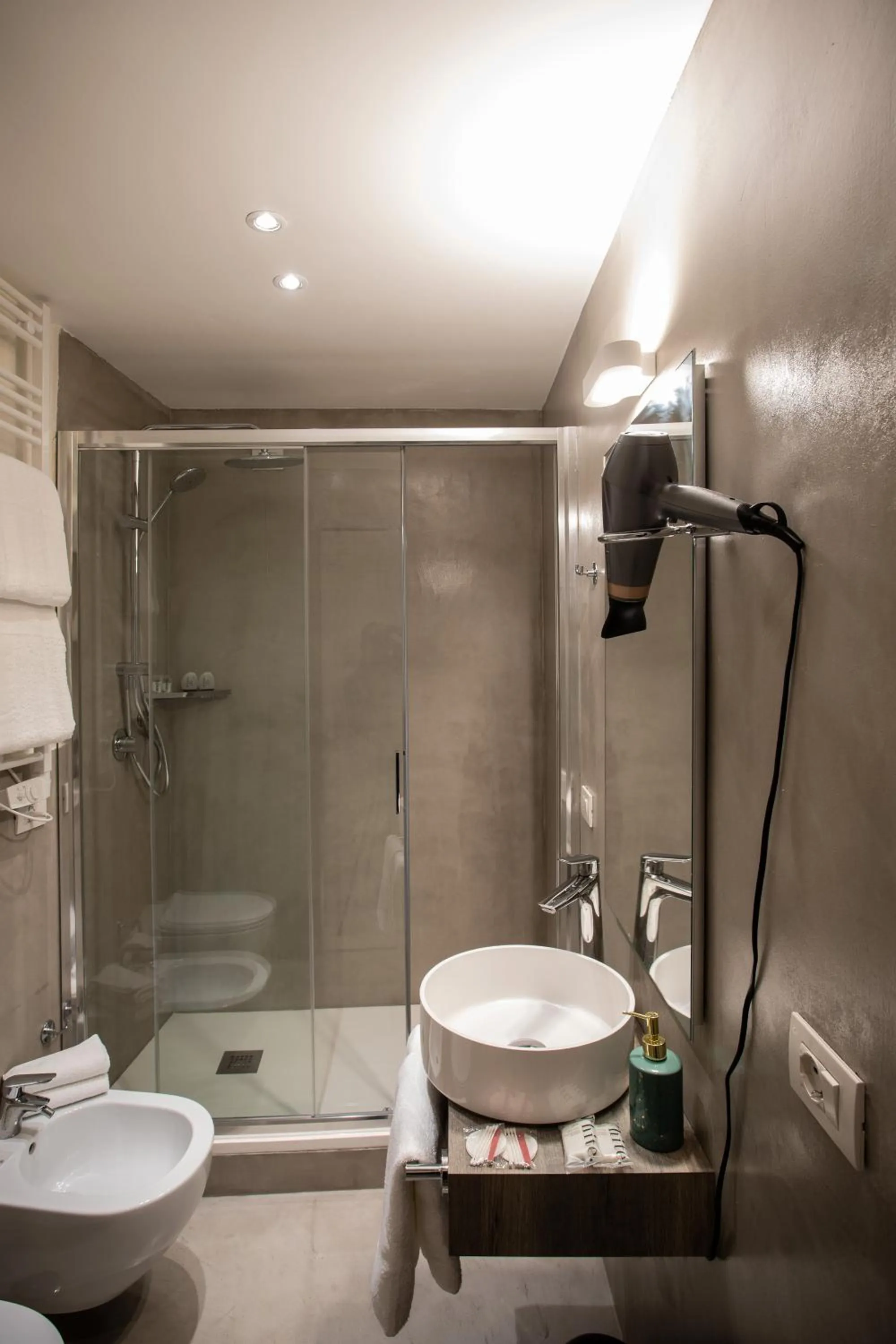 Bathroom in LUDUS ROOMS