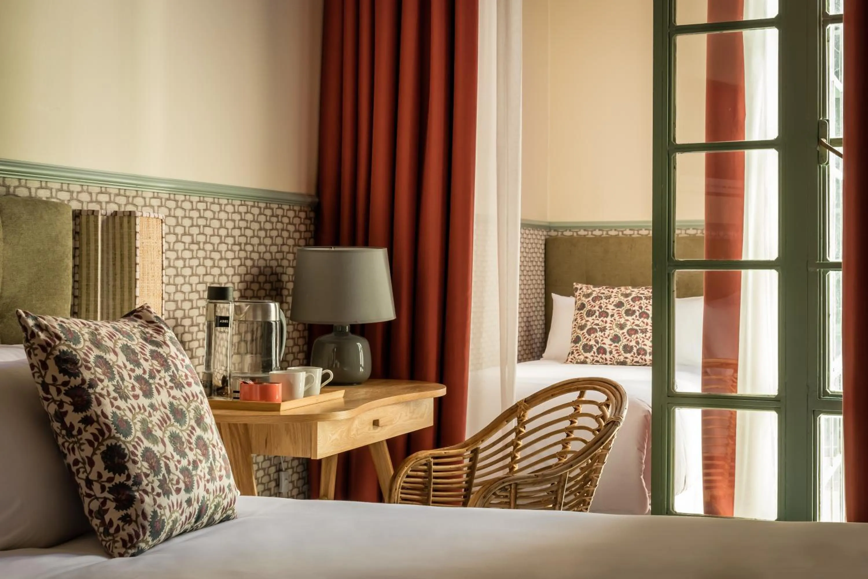 Bed in BYPILLOW Abril