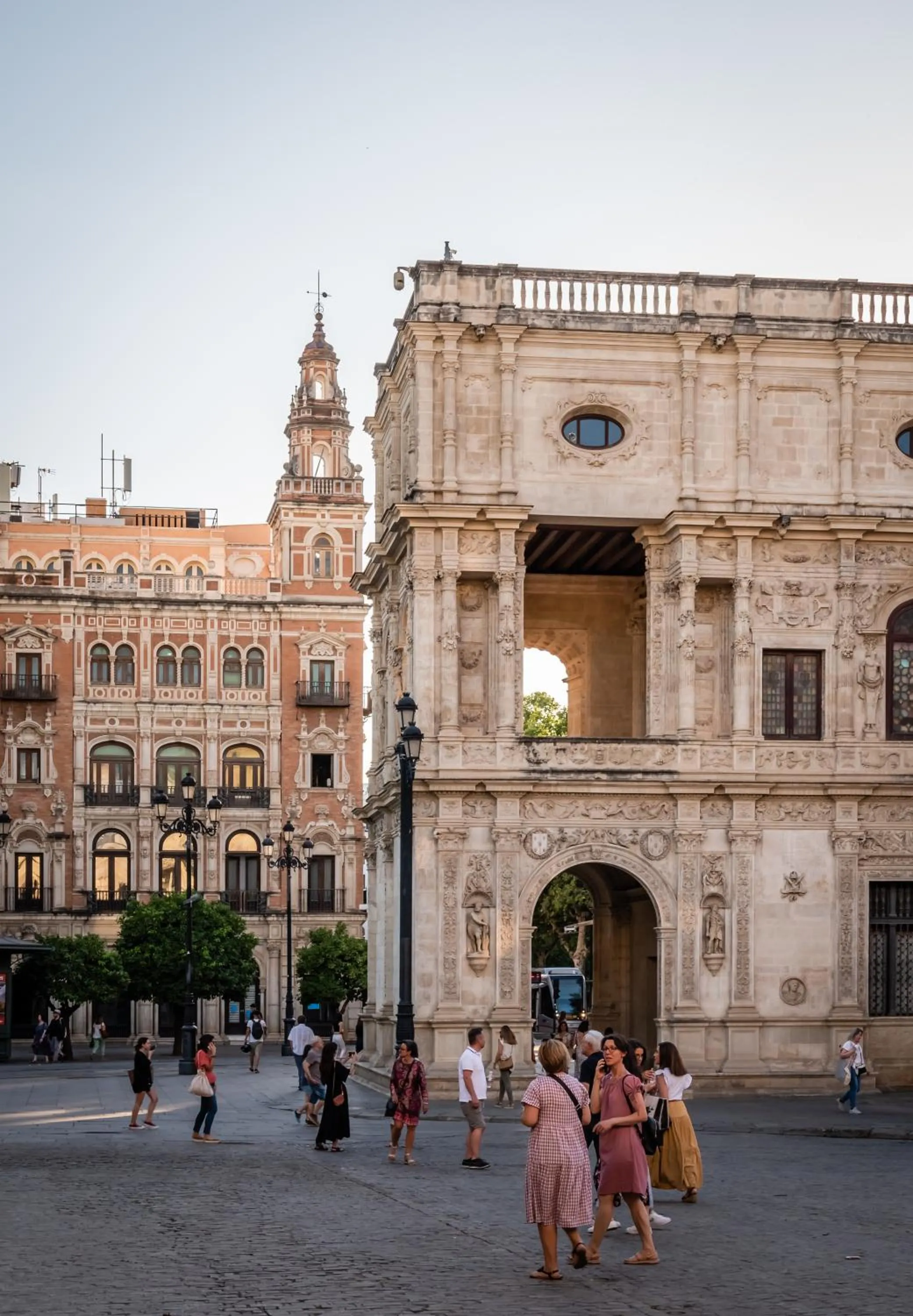 Nearby landmark in BYPILLOW Abril