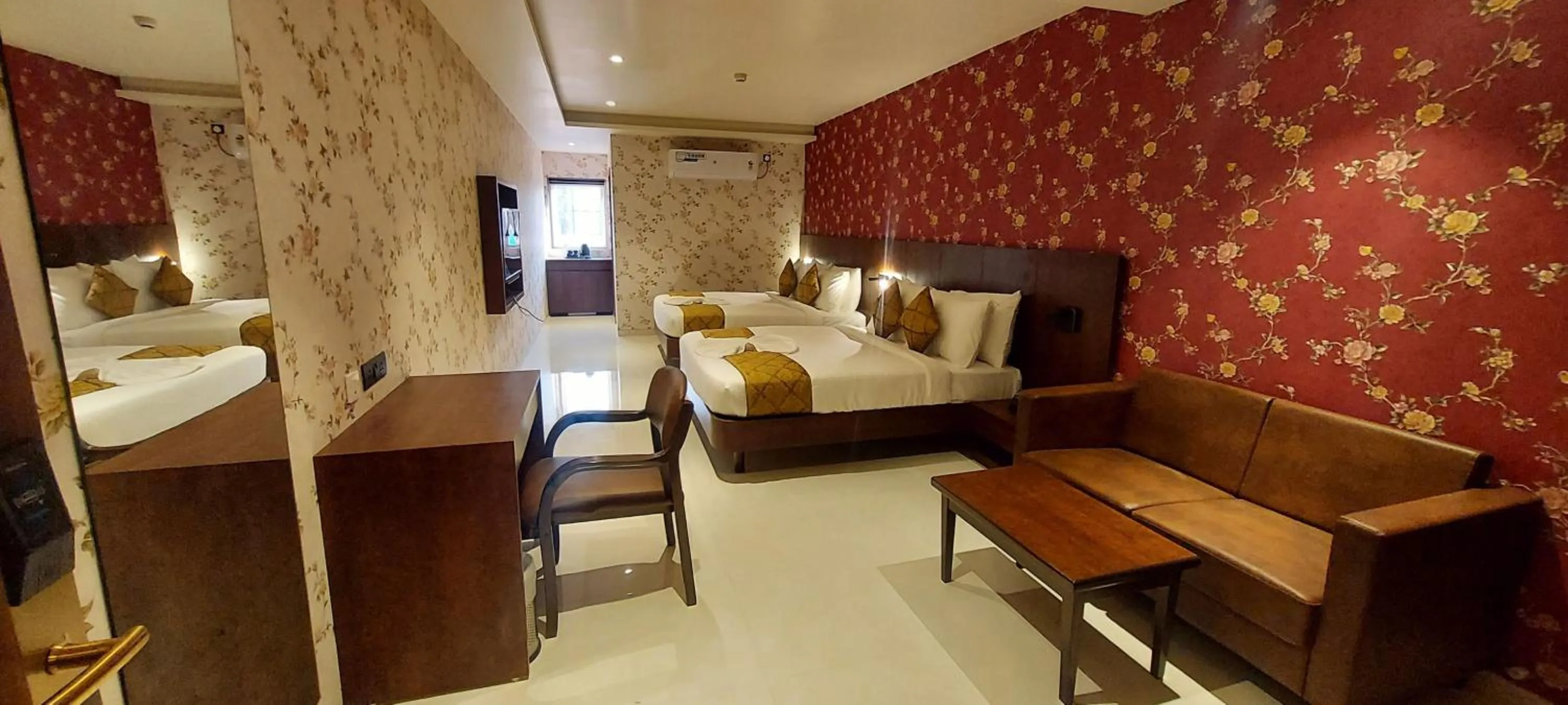 Photo of the whole room, Bed in Hotel Madhuban