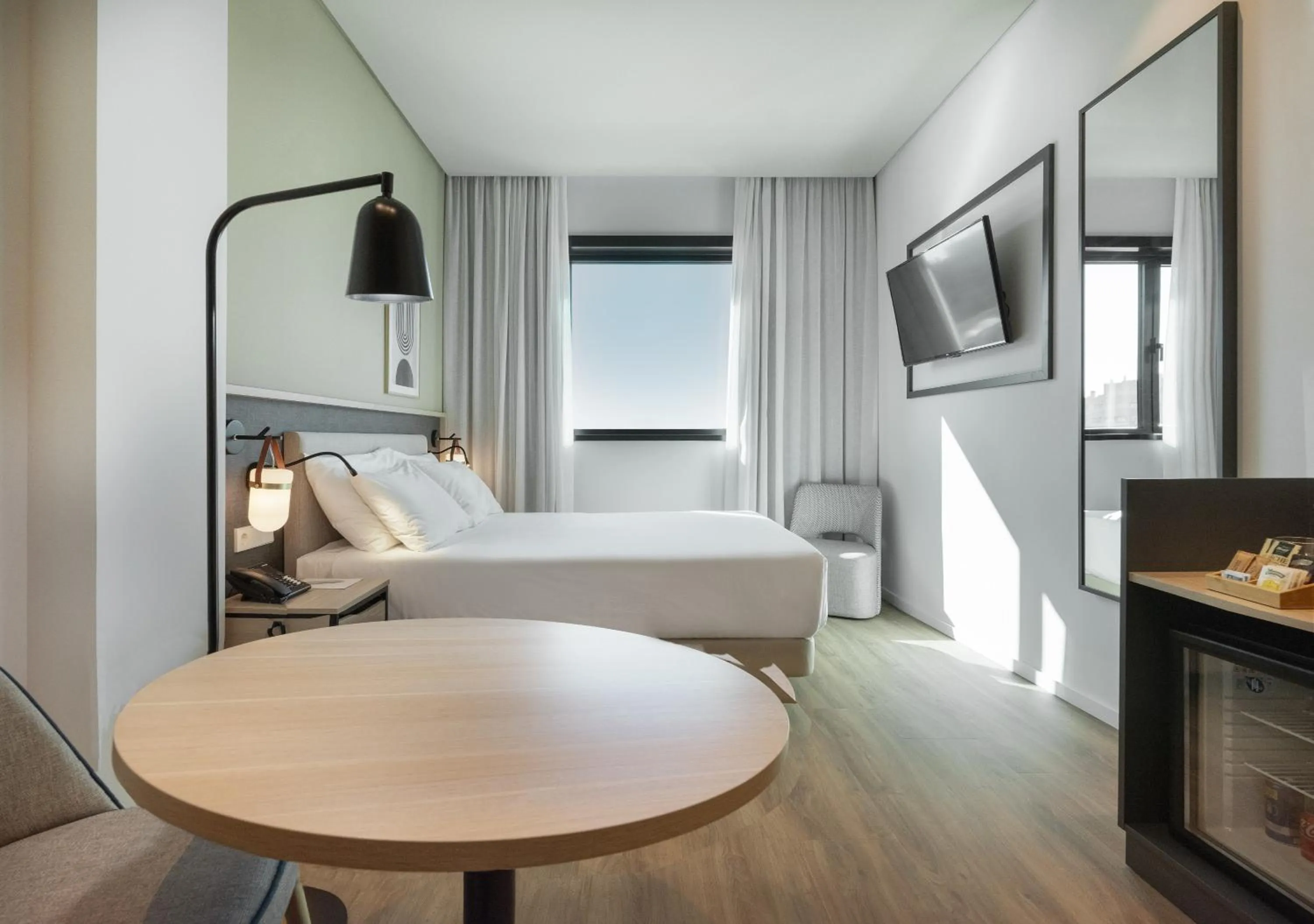 Bedroom, Bed in Hotel Málaga Alameda Centro Affiliated by Meliá