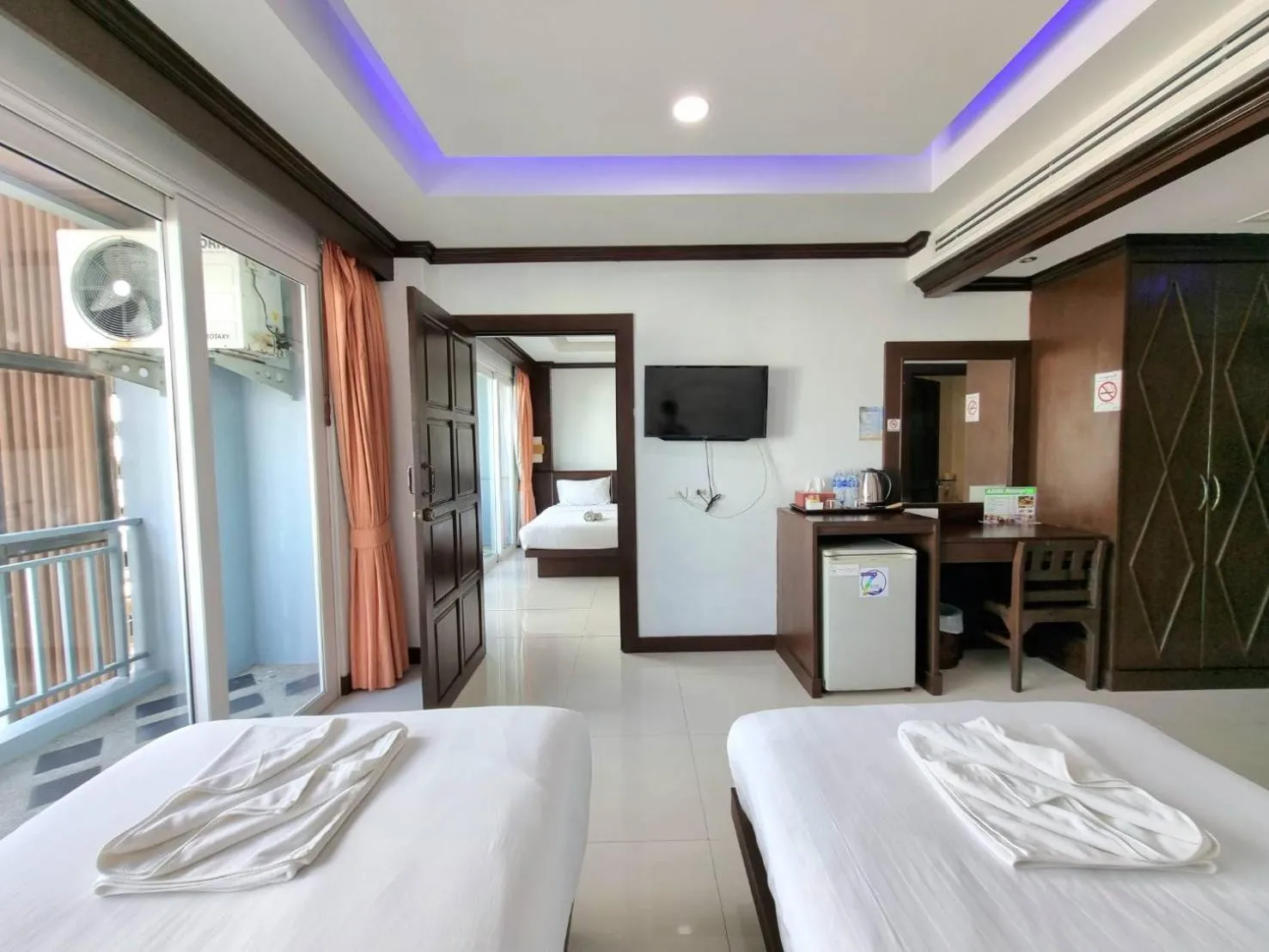 Bed in 77 Patong Hotel & Spa