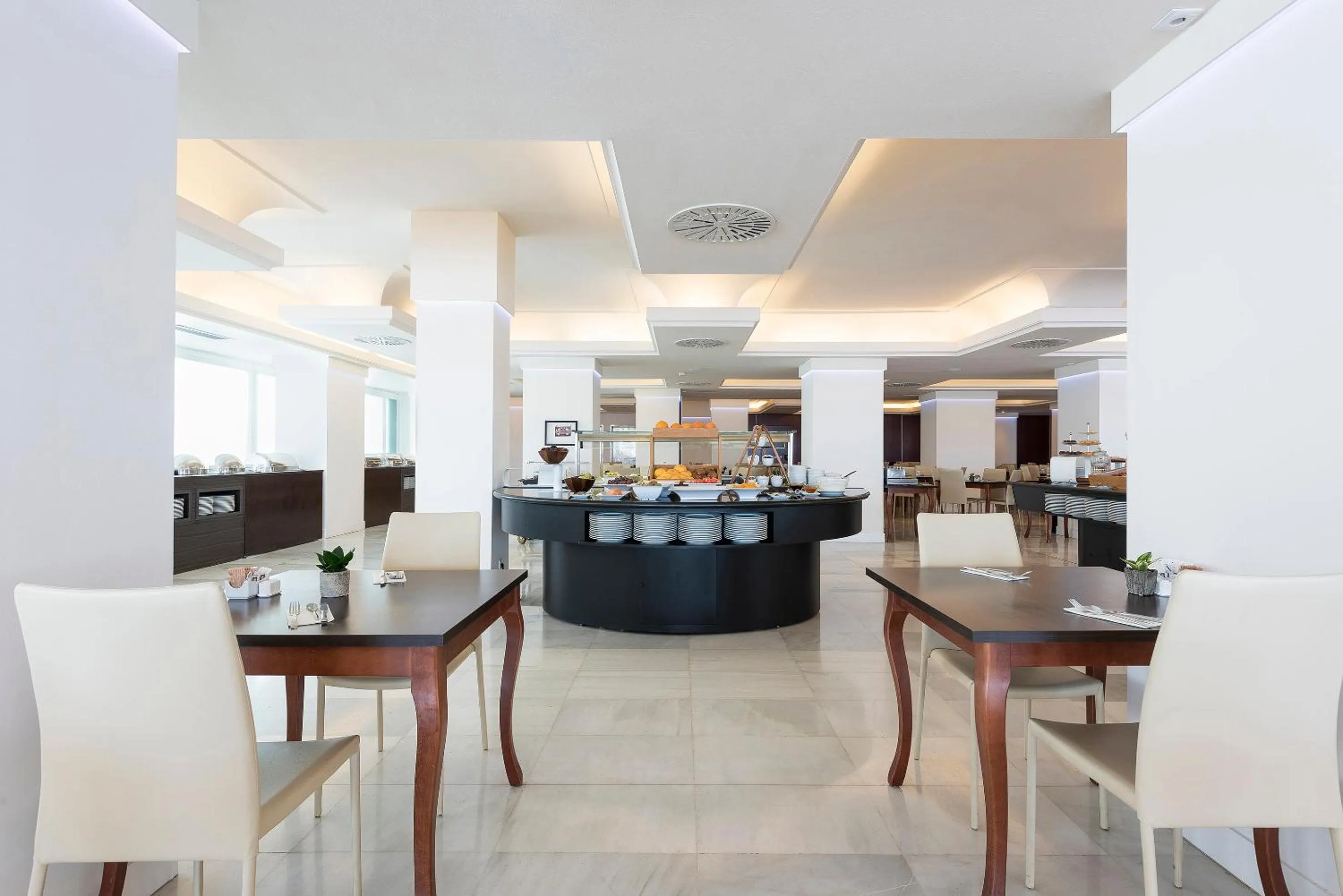 Breakfast in Hotel Palma Bellver , Affiliated by Meliá