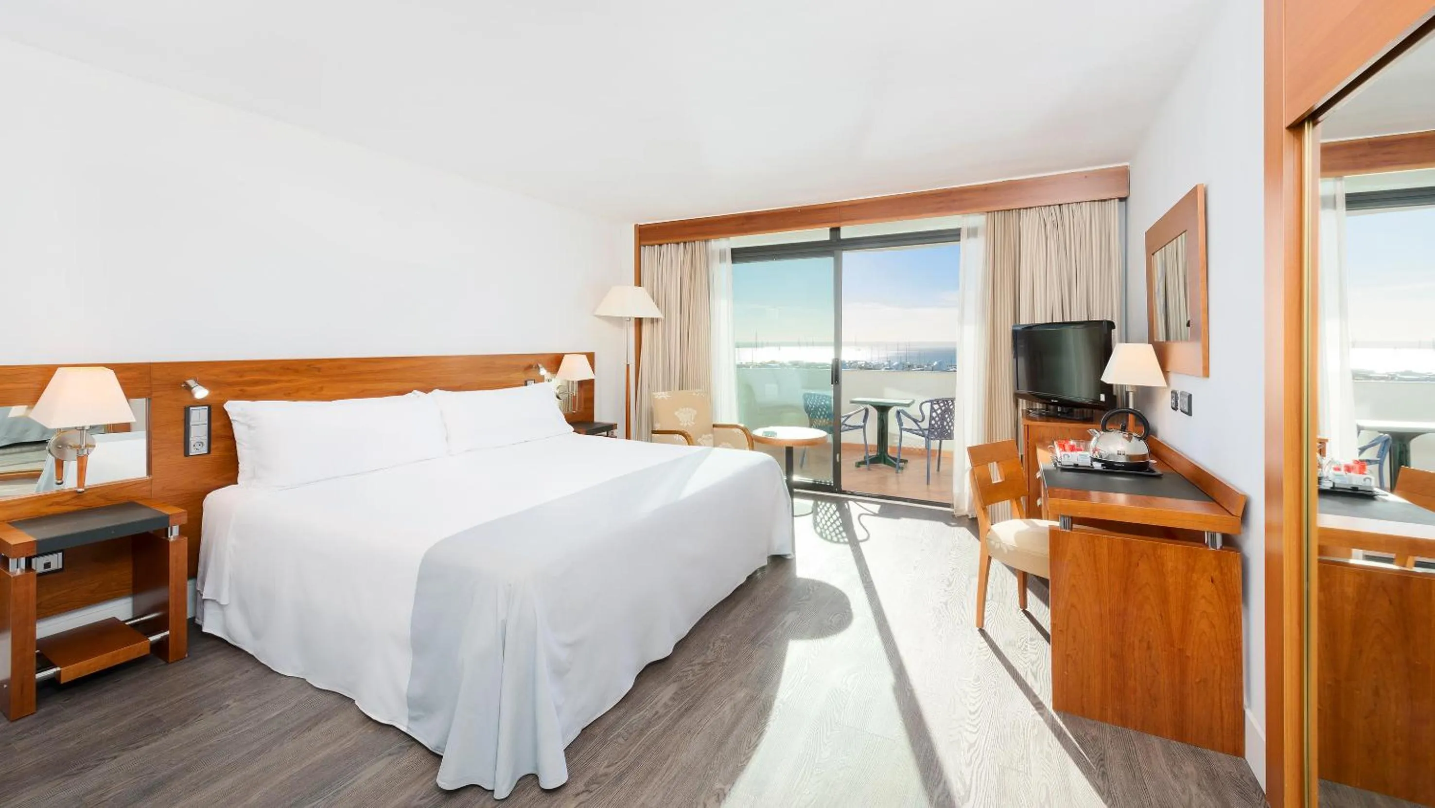 Bed in Hotel Palma Bellver , Affiliated by Meliá