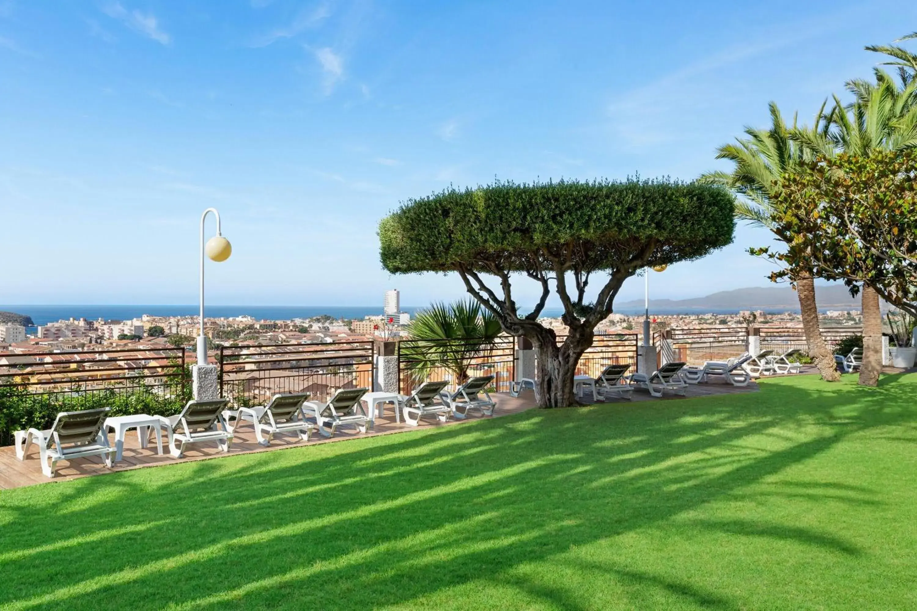 Pool view in Ramada Resort by Wyndham Puerto de Mazarron Pool view in Ramada Resort by Wyndham Puerto de Mazarron
