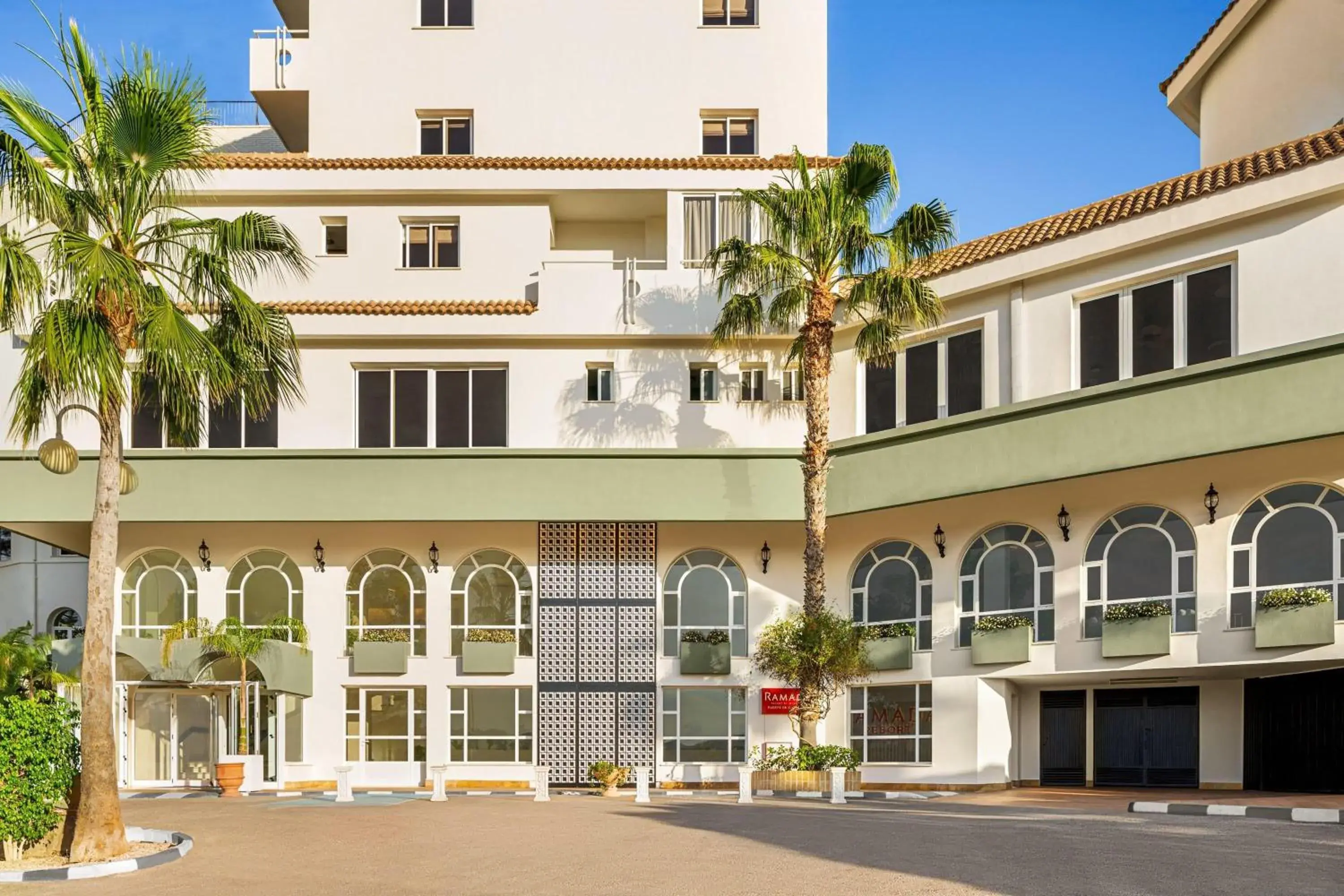 Property building in Ramada Resort by Wyndham Puerto de Mazarron Property building in Ramada Resort by Wyndham Puerto de Mazarron