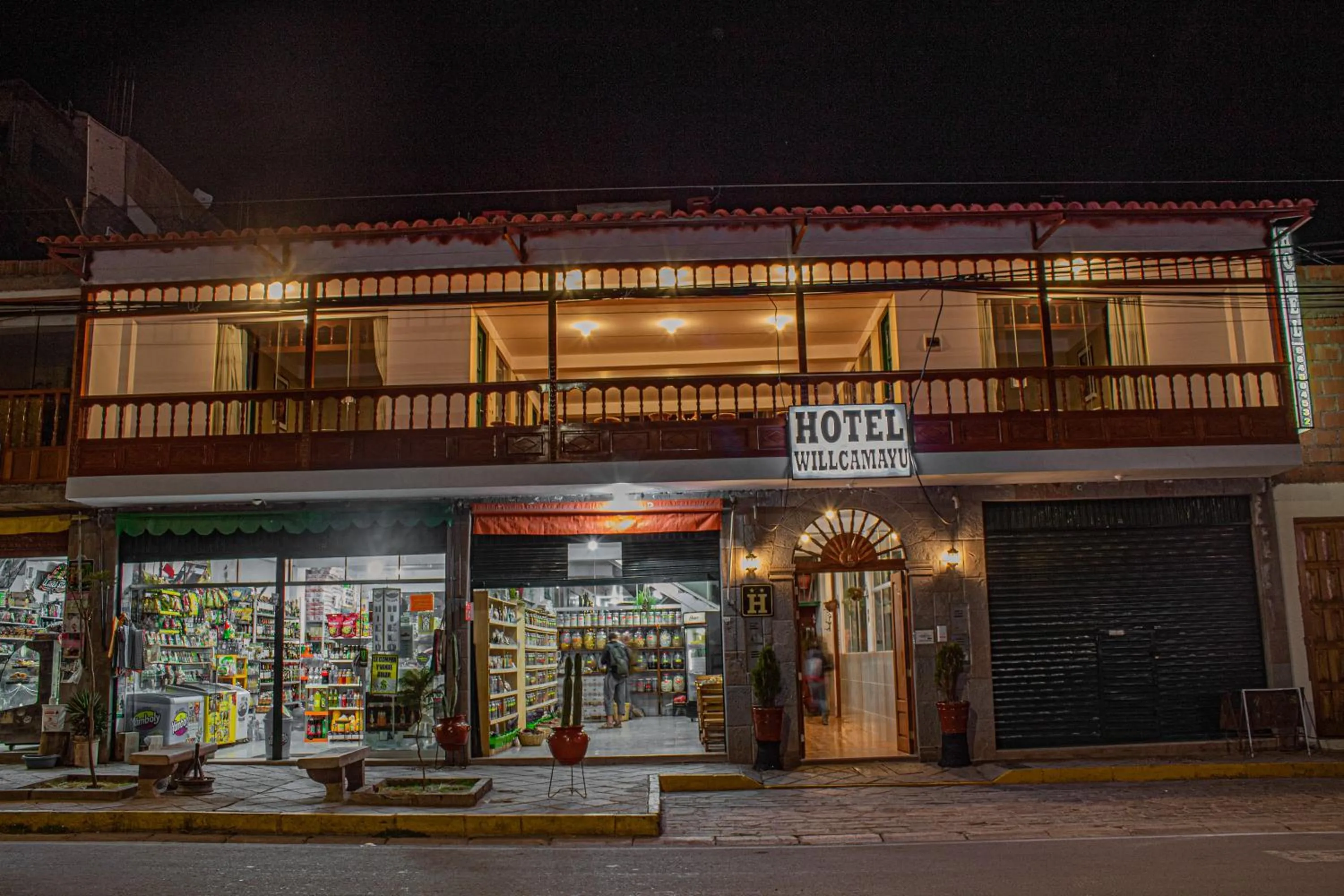 Property building in Hotel Willcamayu
