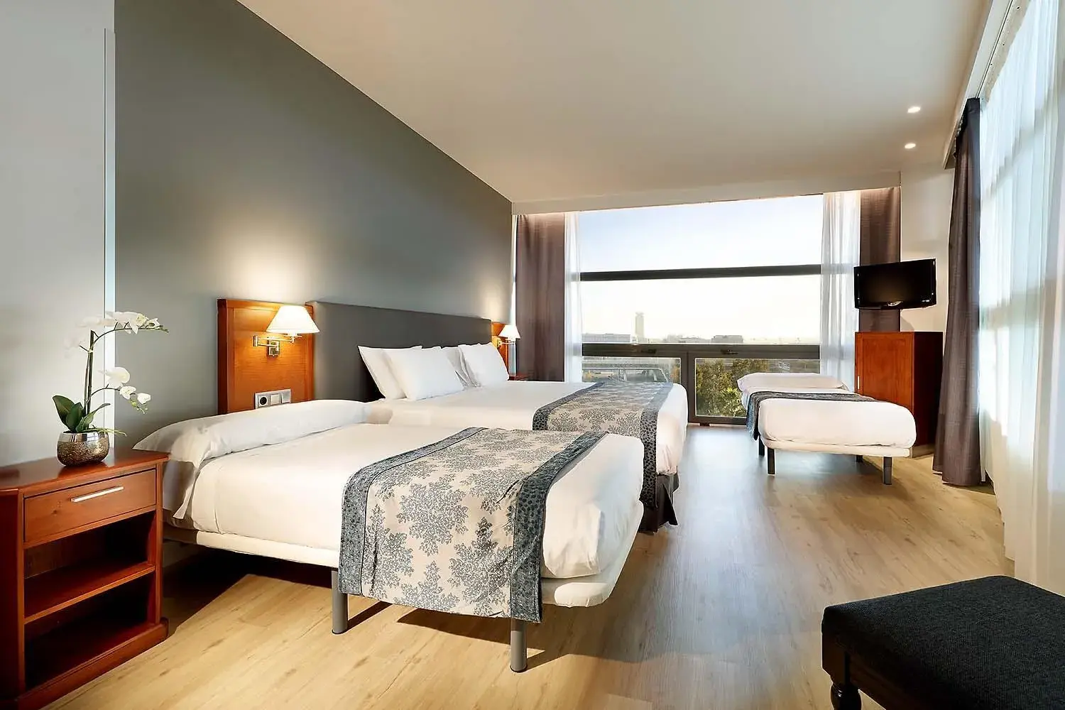 Bed in Exe Isla Cartuja Bed in Exe Isla Cartuja