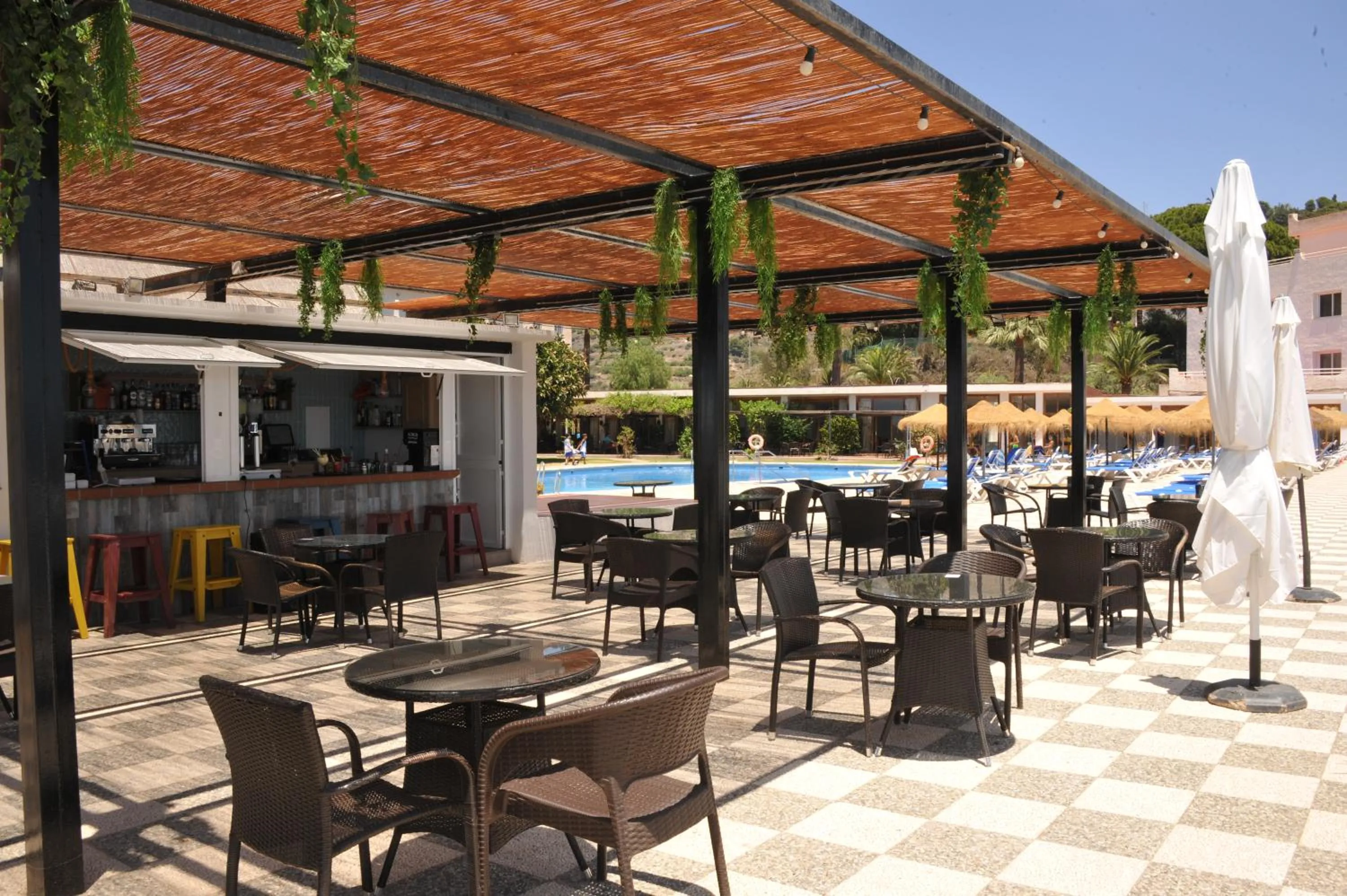 Hotel Salobreña Suites