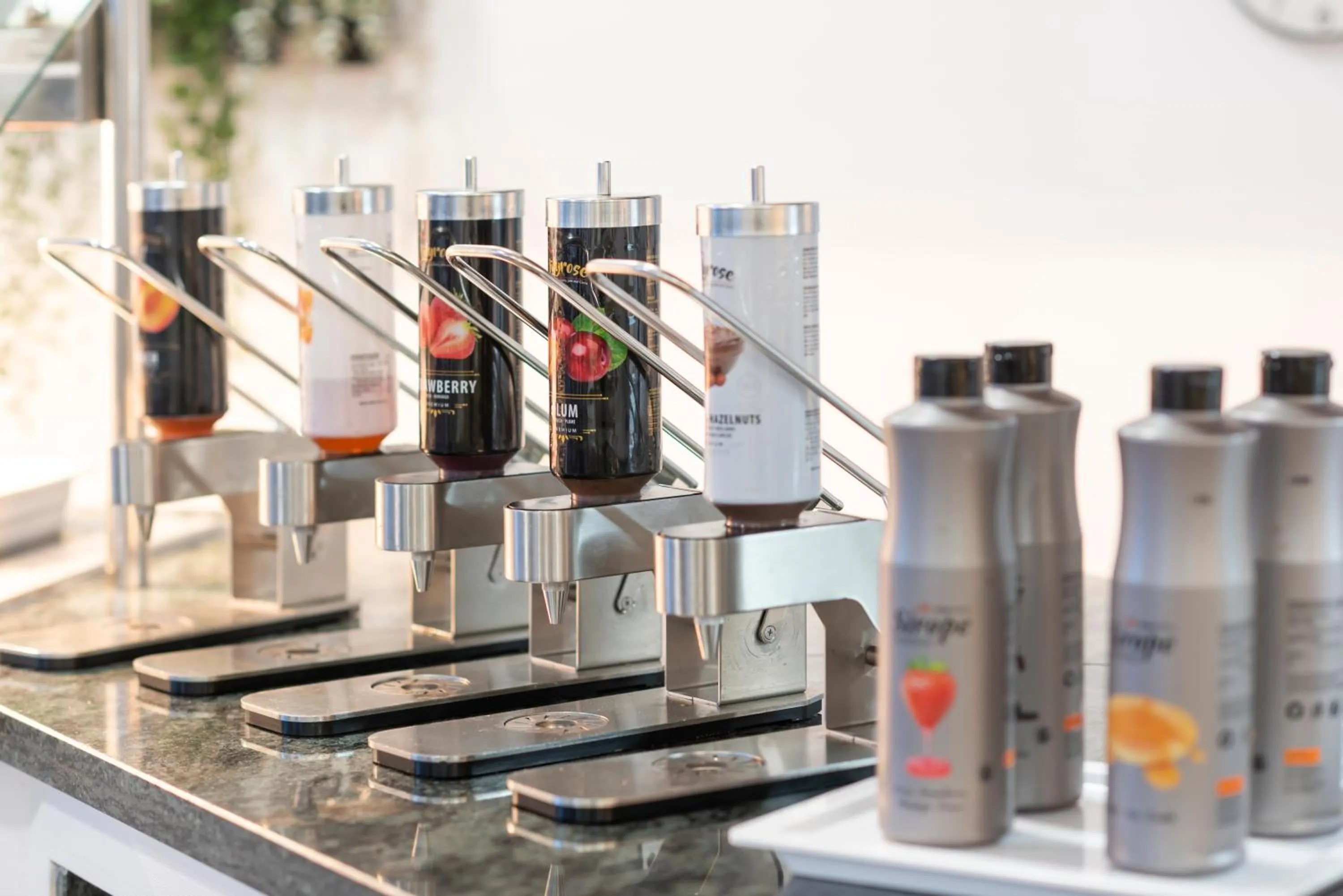 Restaurant/places to eat in Aparthotel Ona Cala Pi Club