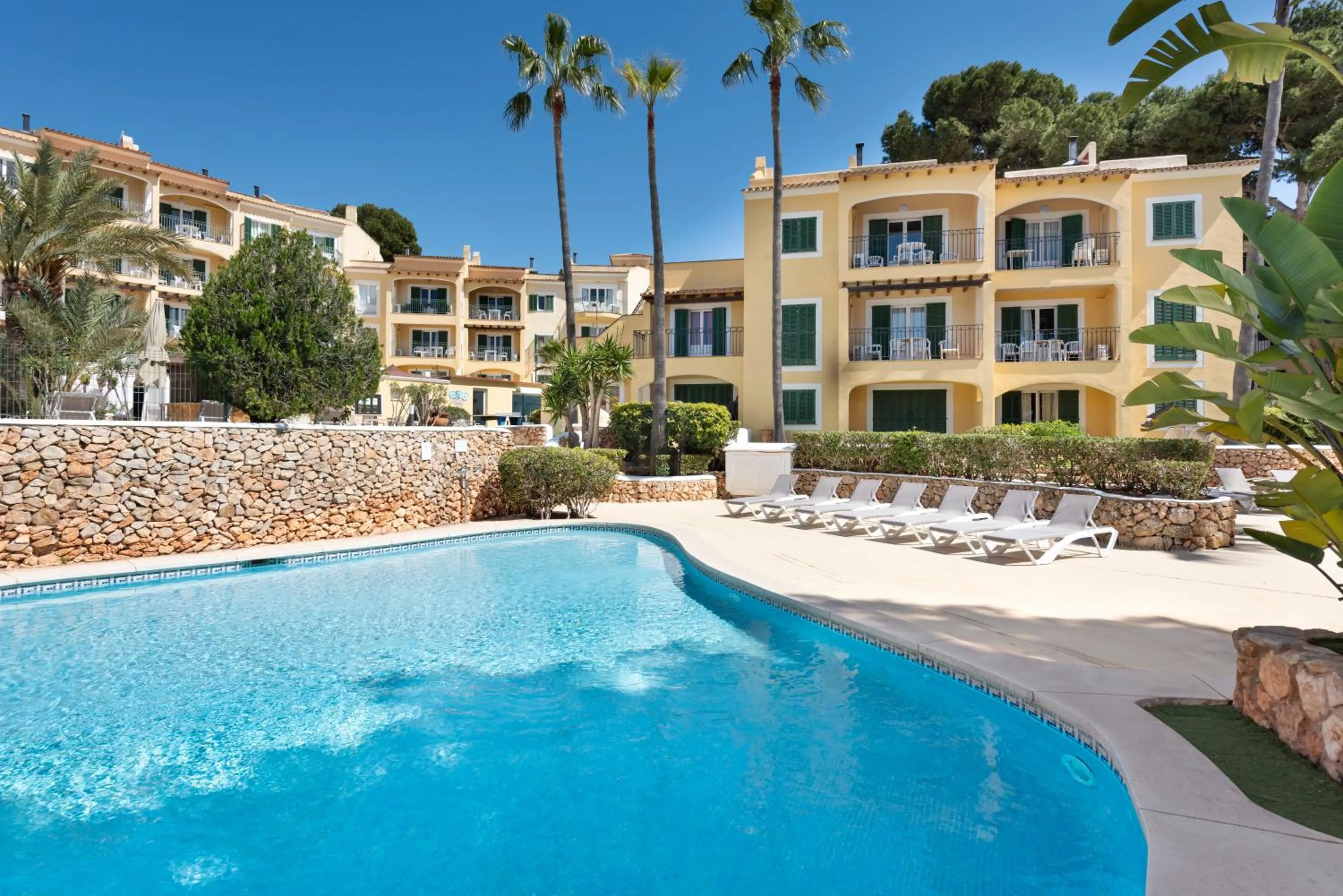 Swimming pool in Aparthotel Ona Cala Pi Club