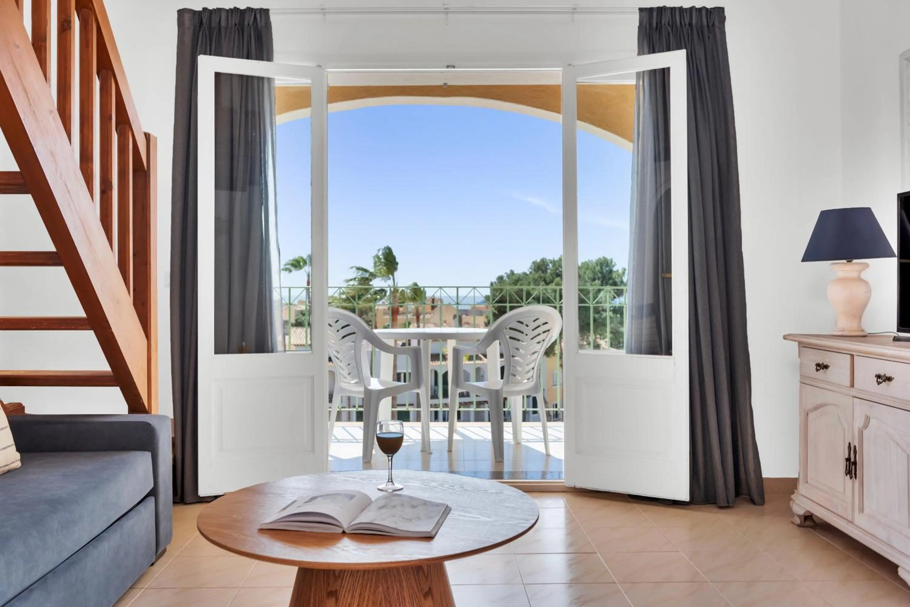 Dining area in Aparthotel Ona Cala Pi Club