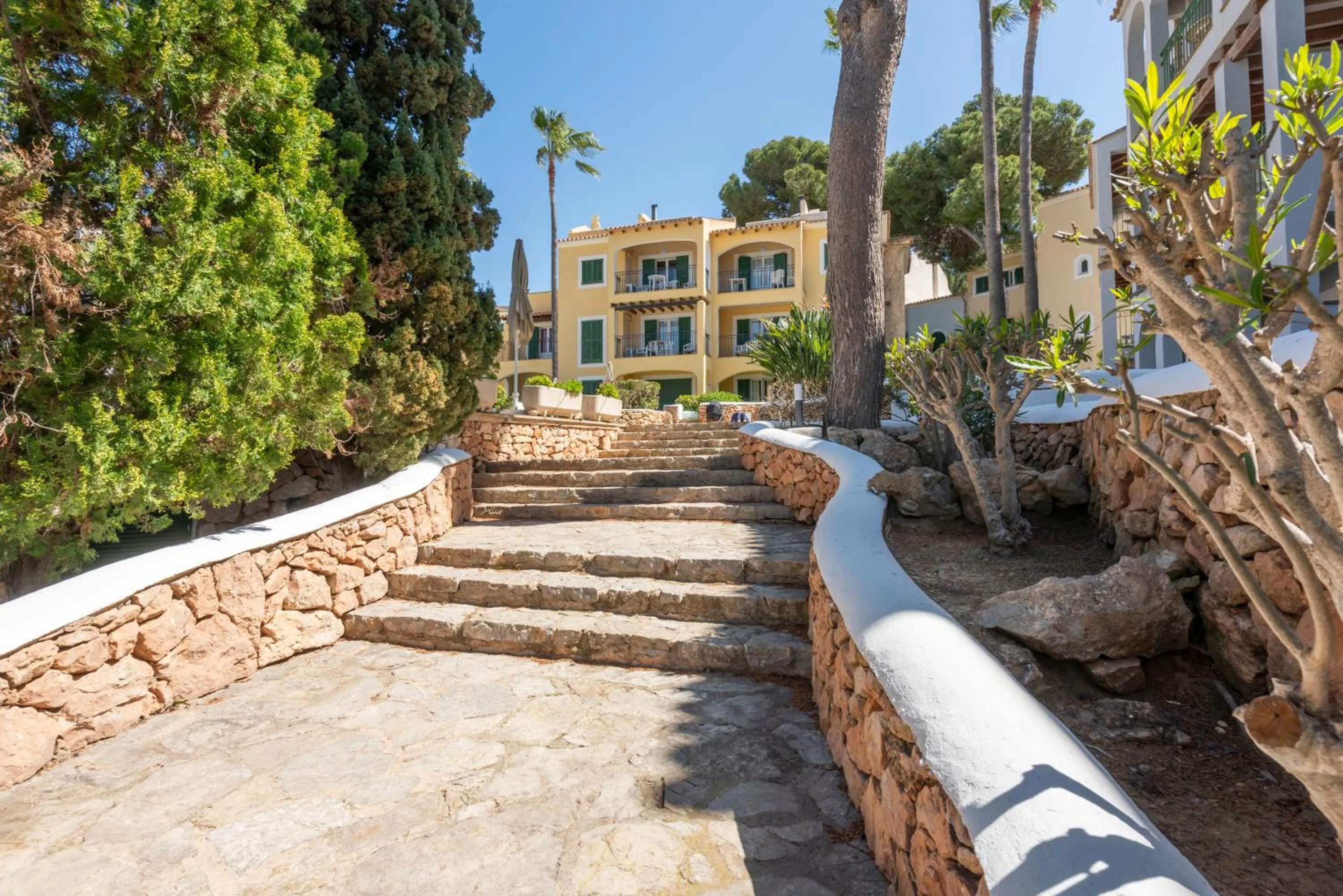 Property building in Aparthotel Ona Cala Pi Club