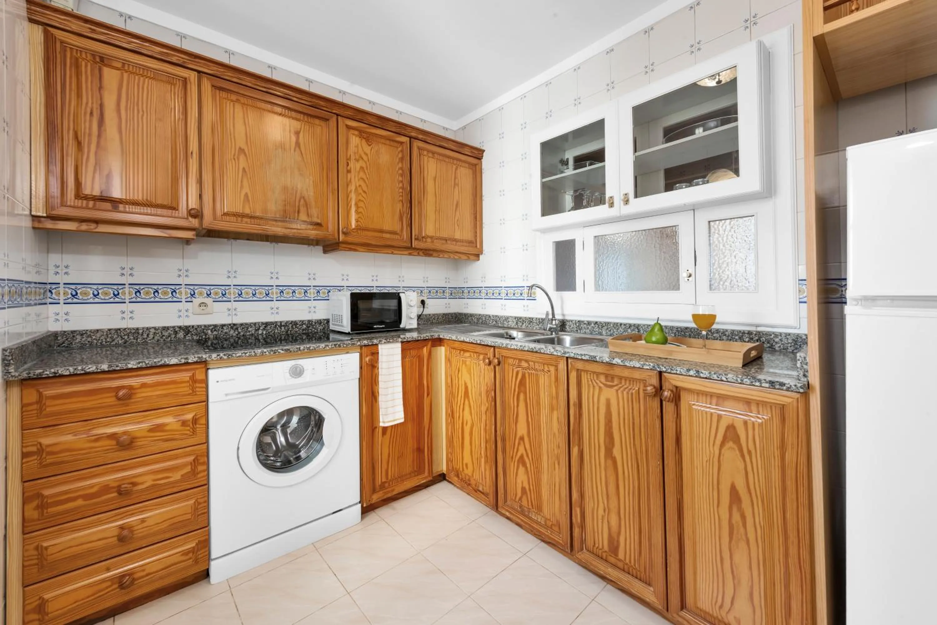 Kitchen or kitchenette in Aparthotel Ona Cala Pi Club