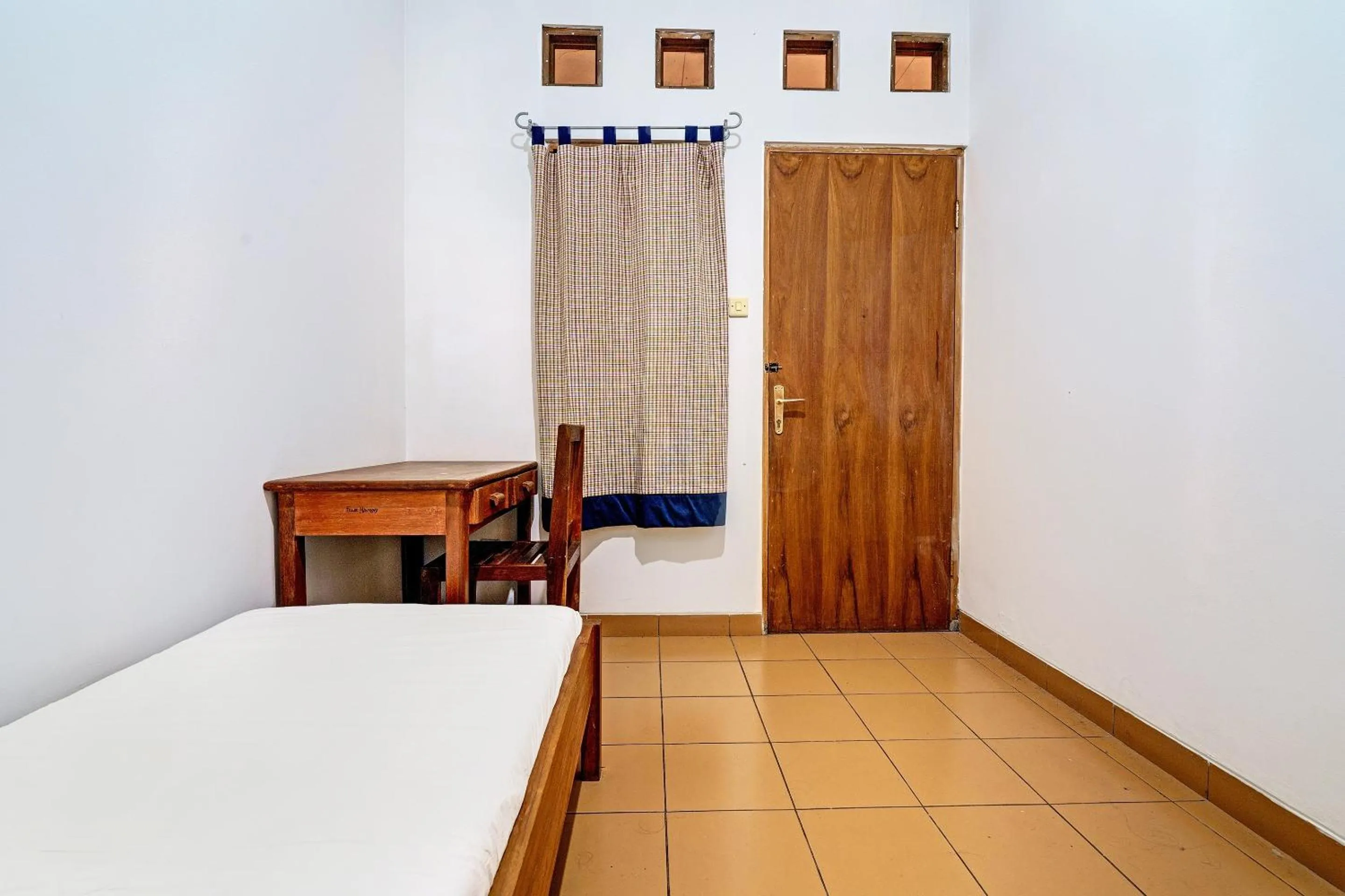 Bedroom in OYO Life 92589 Geusan Ulun Residence